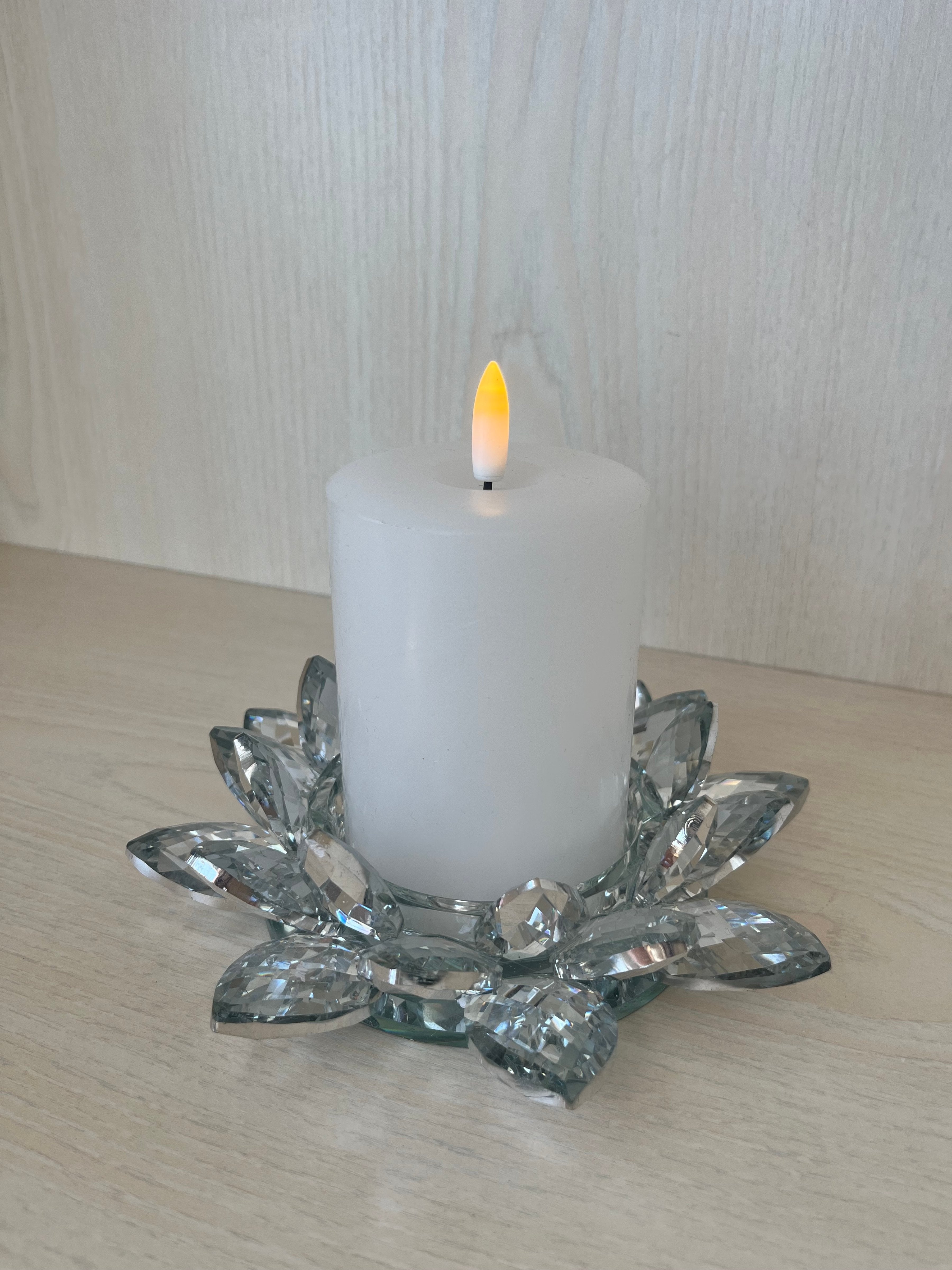 QVC Elambia Crystal Lotus Candle Holder Set, Like New, Medium, Clear Crystal