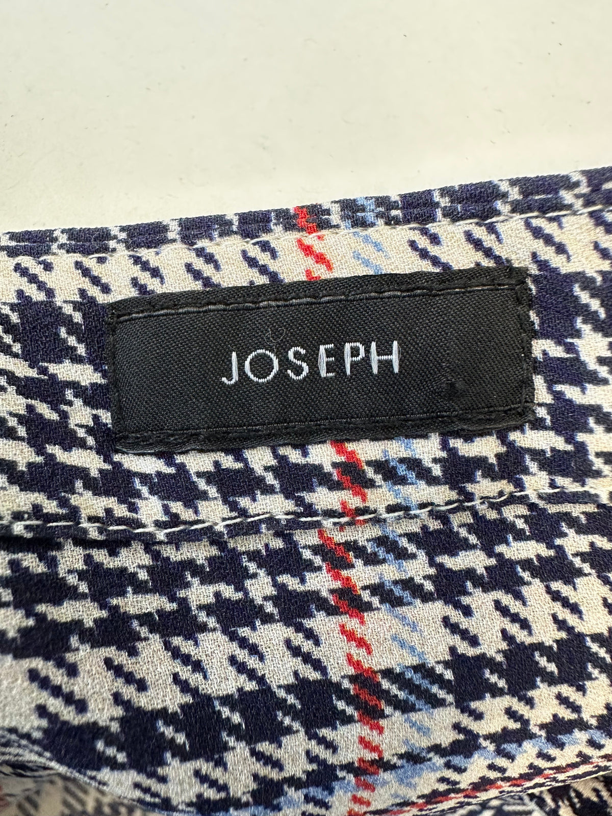 Joseph Lara Blouse, Plaid, Size 38, 100% Silk, Very Good Condition