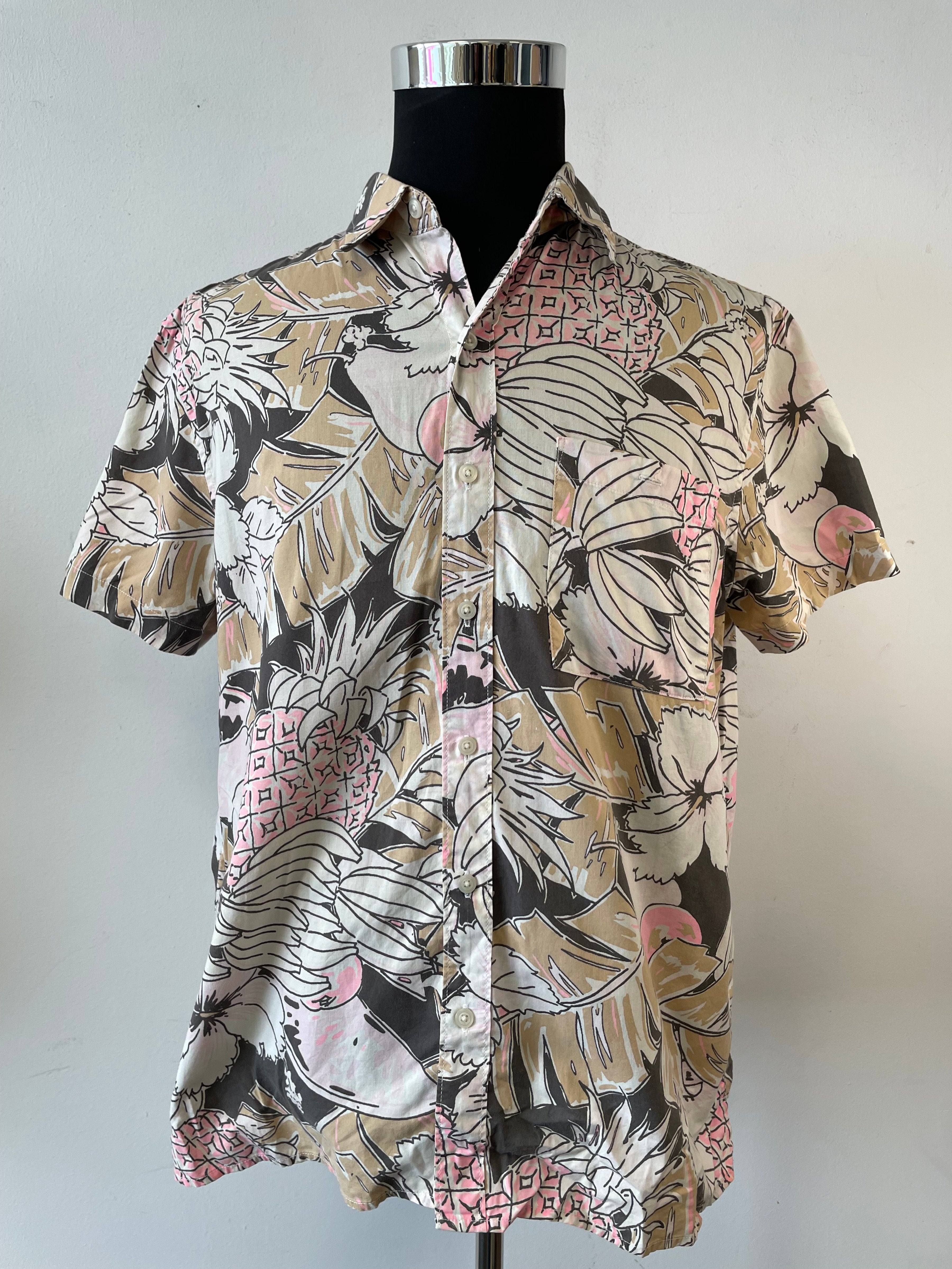 American Eagle Hawaiian Shirt Tropical Print Multi L Very Good Condition