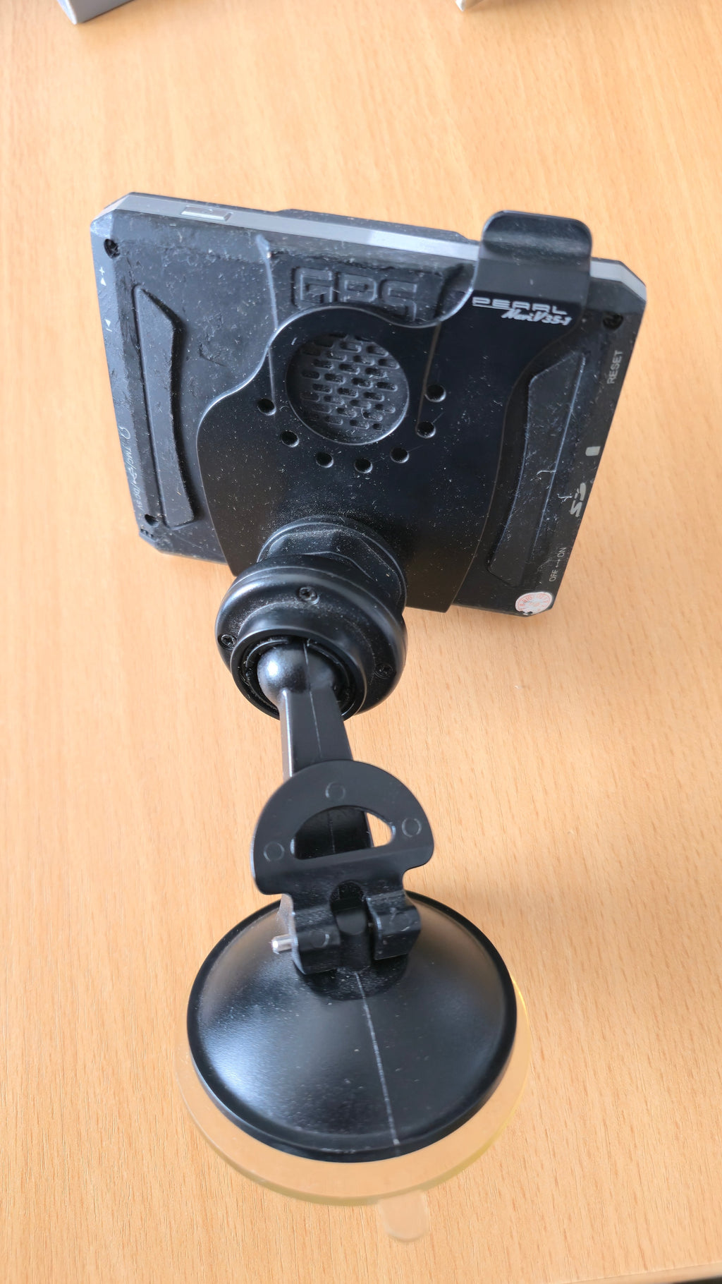 Pearl/NavGear V35-1 GPS 7 Schwarz mit Box & Halterungen – funktionsfähig 2009