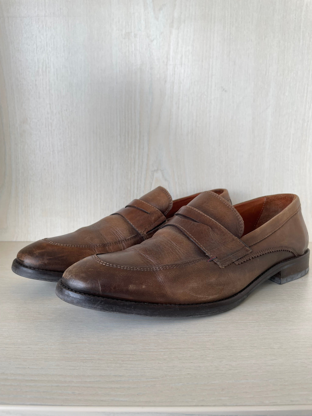 Tommy Hilfiger braune Lederloafer EU 42 / US 9, sehr guter Zustand