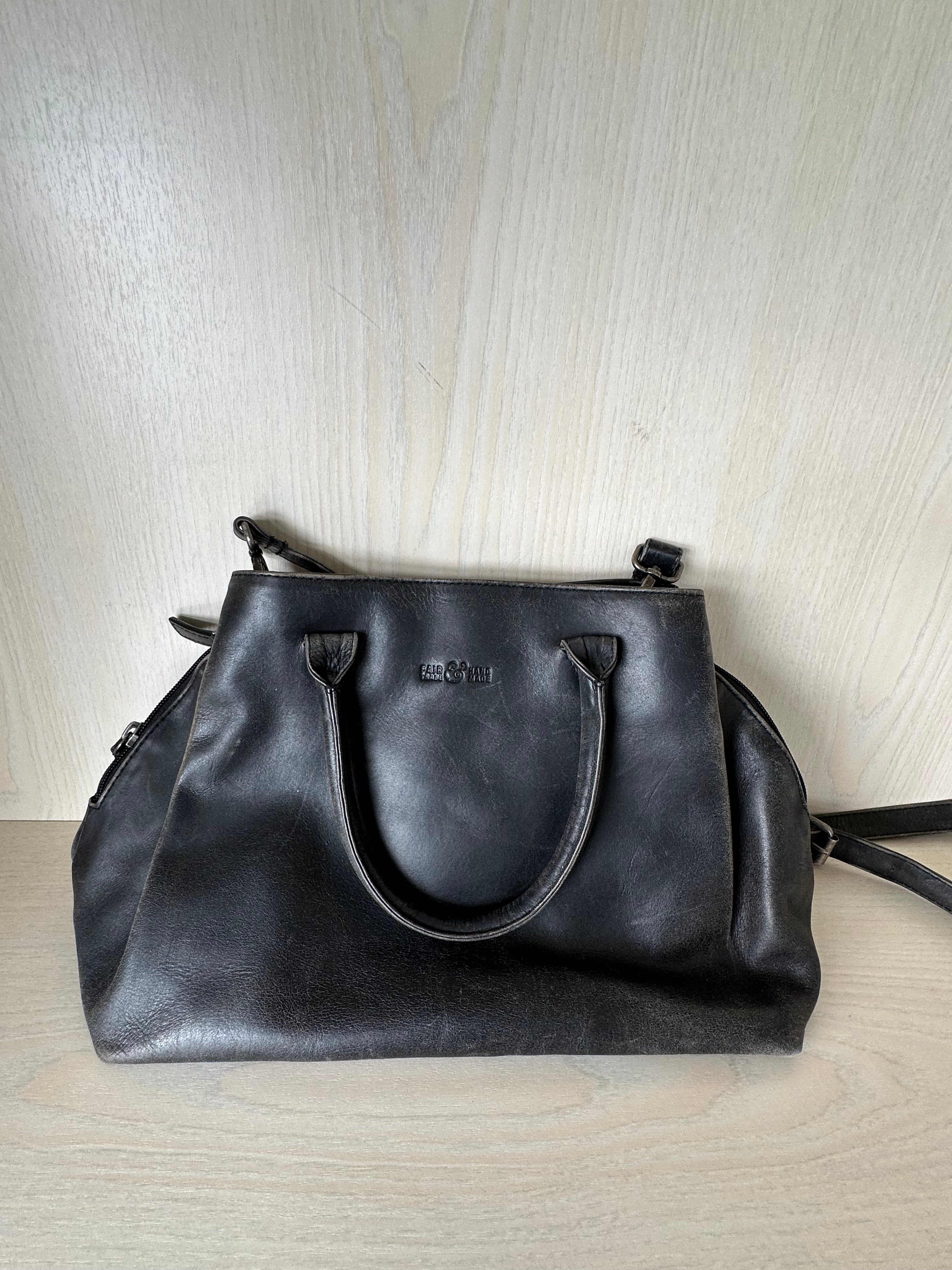 Contigo Fairtrade Ledertasche, mittel, normaler Zustand, braun