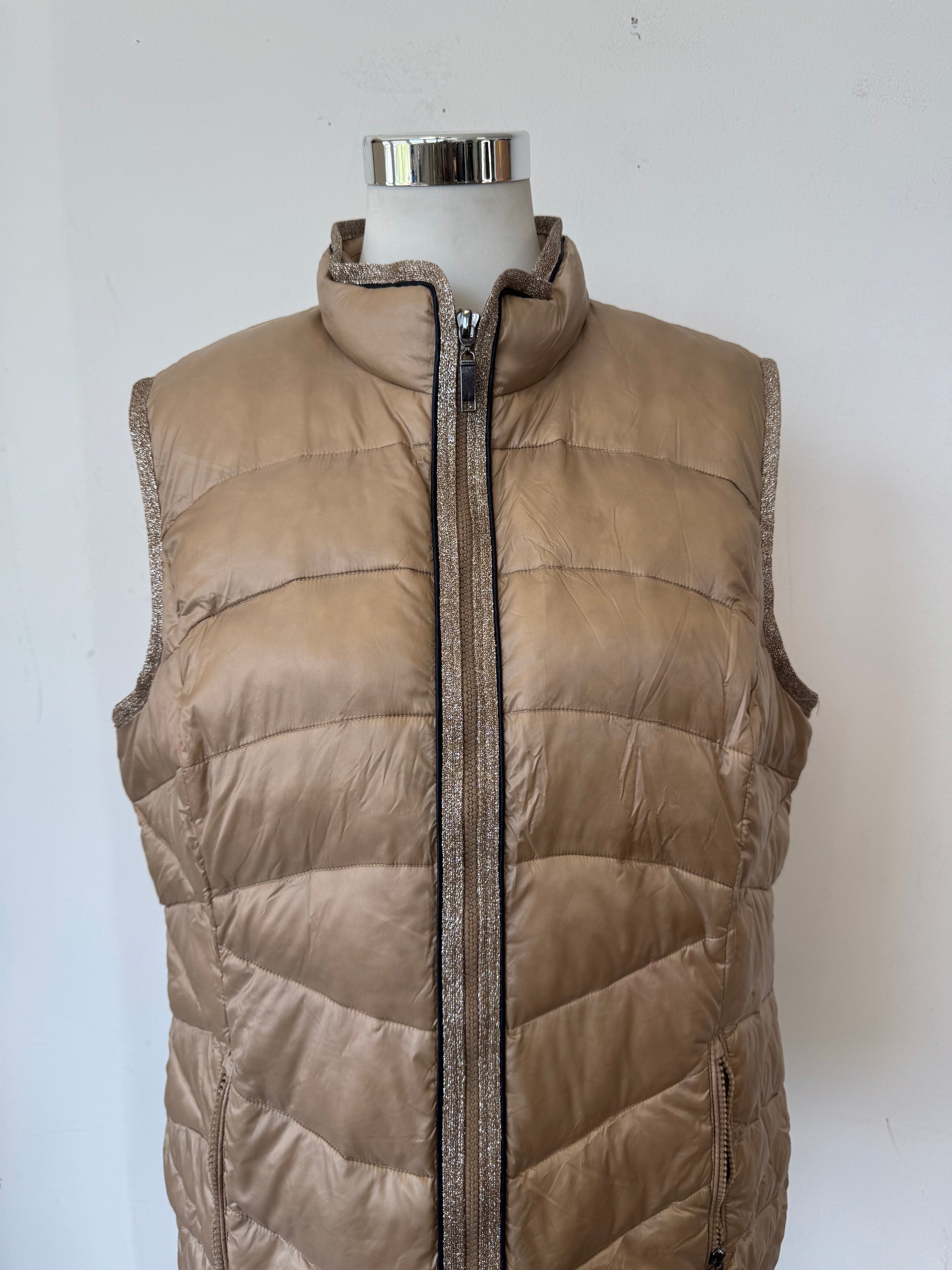 Gerry Weber Puffer Weste Champagne EU 44 Sehr Gut