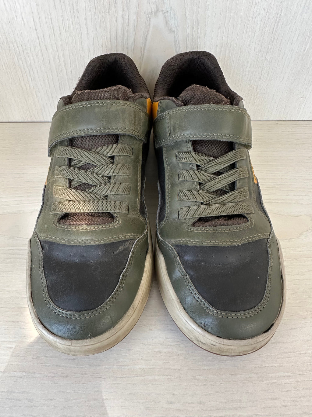 Geox WEEMBLE BOY sneakers EU 38 khaki/orange – poor condition