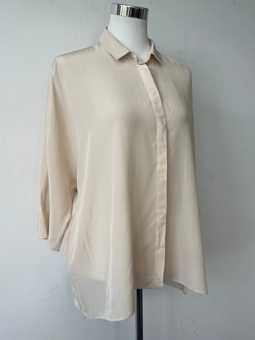 Hauber Silk Blouse Cream Size 40 (EU) Very Good Condition