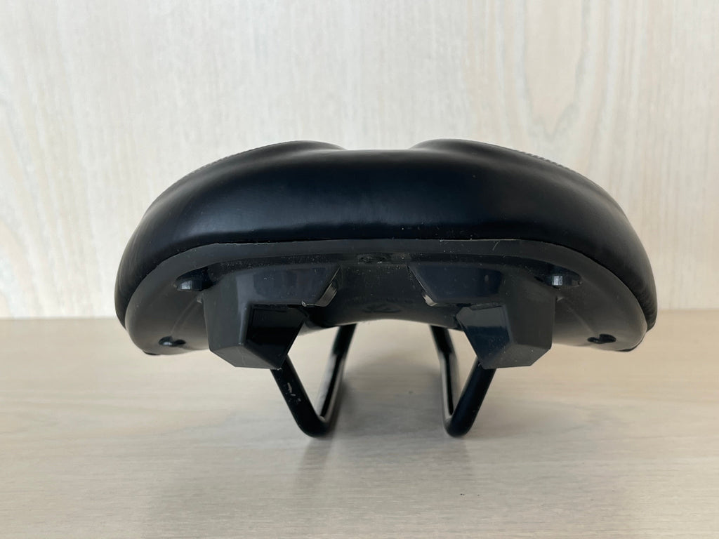 Ergon ST Core Evo comfort saddle – good condition