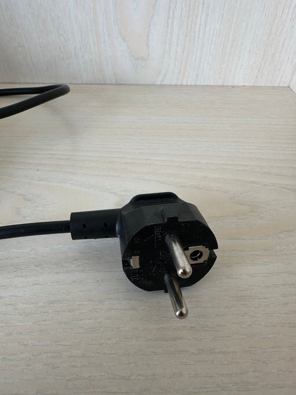 Philips Wasserkocher HD4646, 1.5L, Schwarz, Sehr Gut