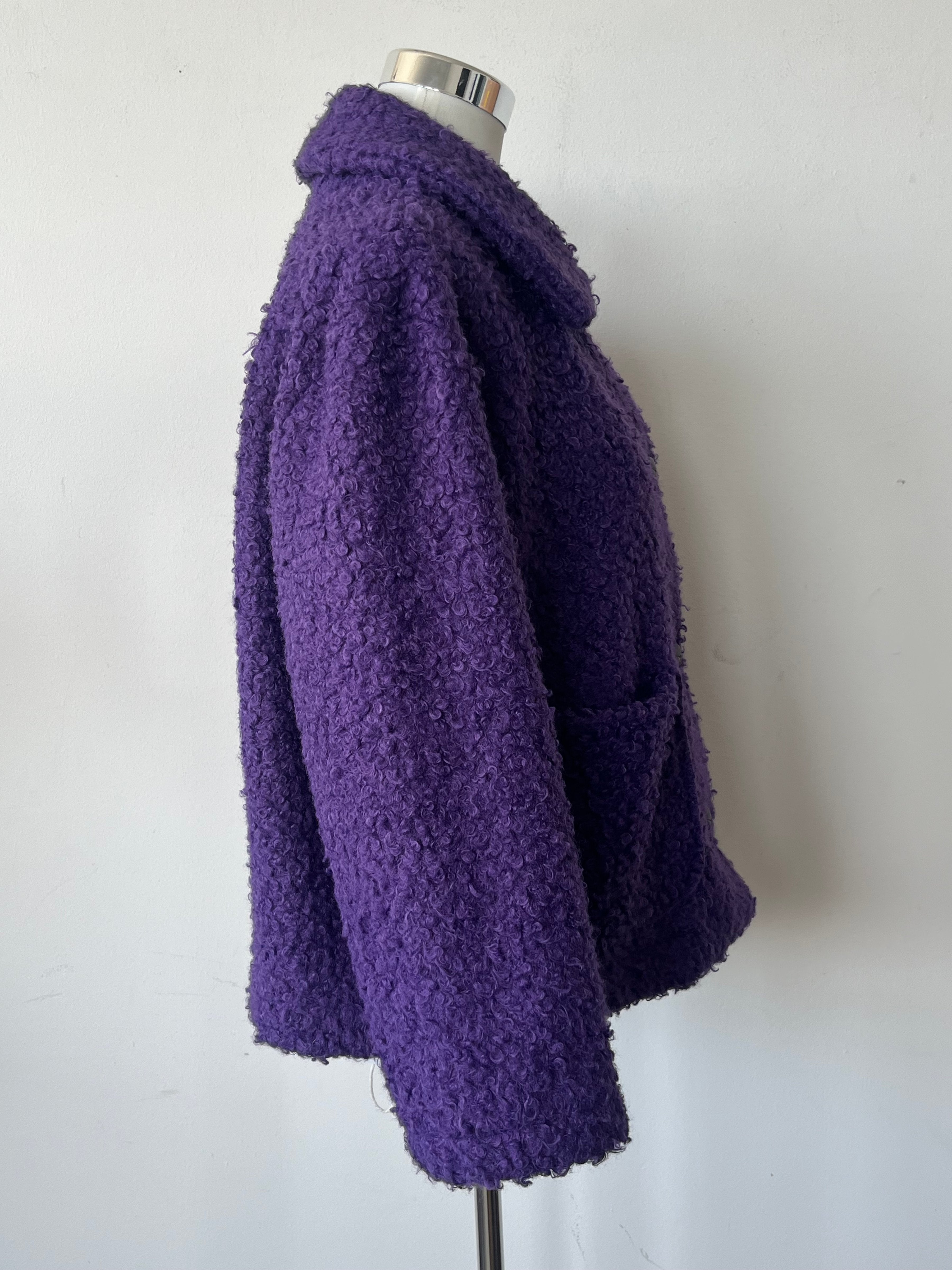 Zeta Otto Studio Bouclé Wolljacke Lila Gr. M Sehr Gut