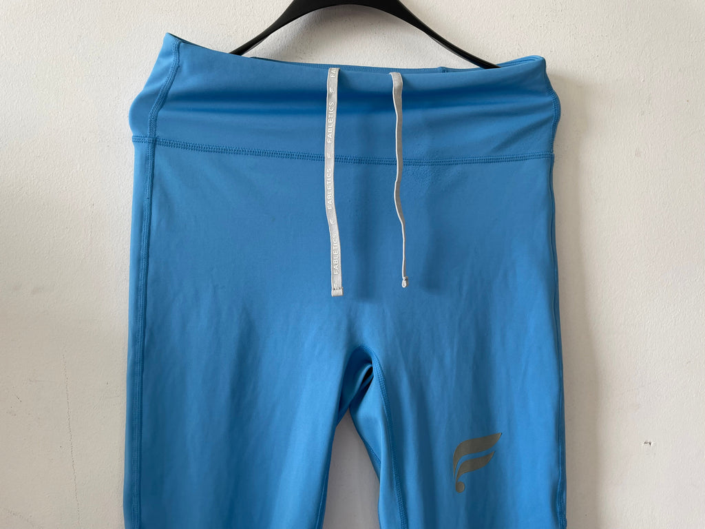 Fabletics Leggings Motion365 HW 7/8, M, Lakeside Blau, Gebraucht mit Fleck