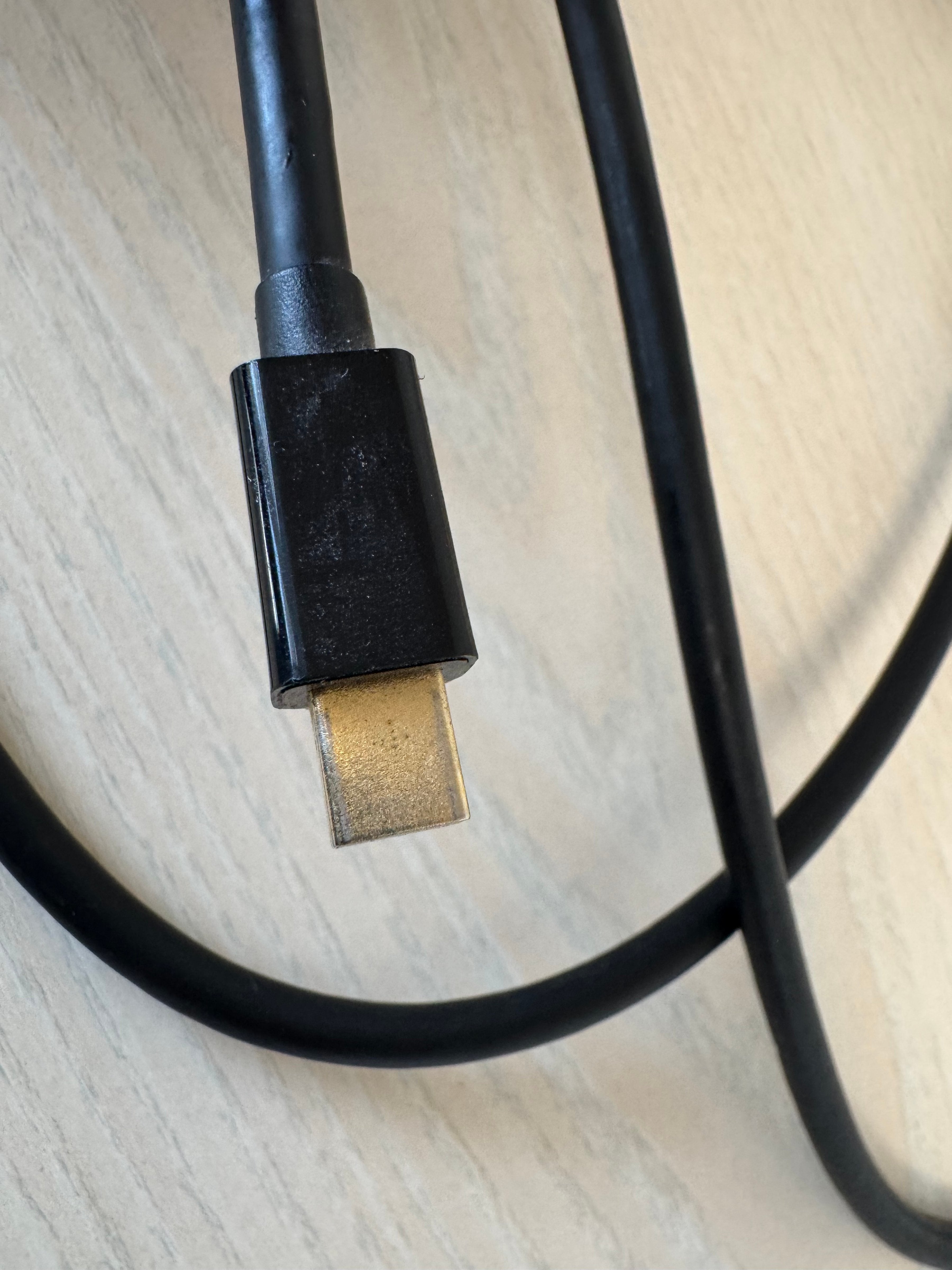 Benfei USB-zu-HDMI-Kabel 2m Schwarz Sehr Gut