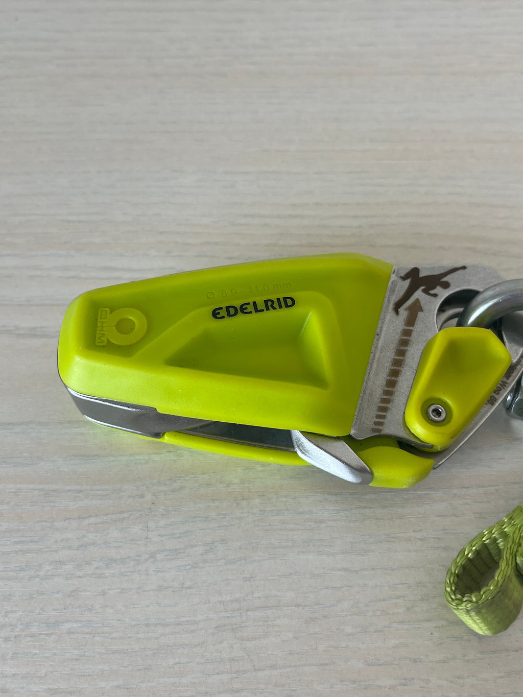 Edelrid Ohm Assisted Braking Device, Yellow/Metal, Good Condition