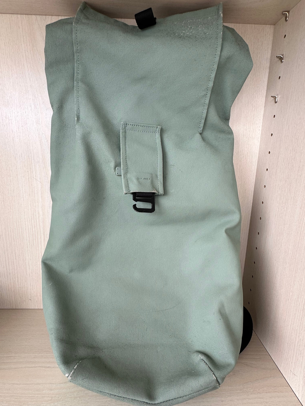Horizn Studios SoFo Rolltop Rucksack 29L, Canvas, Kratzer, Gut