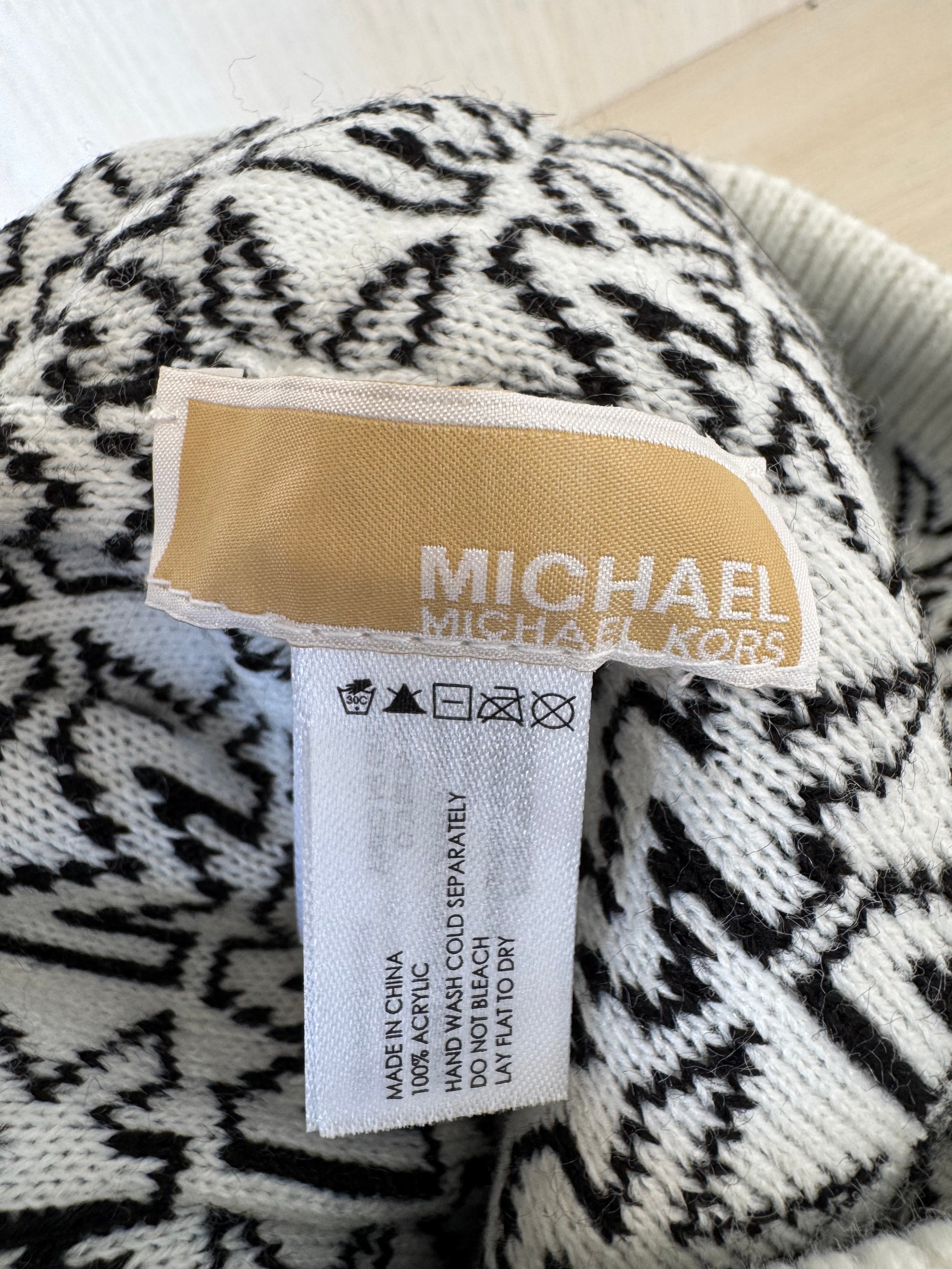 Michael Kors Wende-Beanie Logo Schwarz/Weiß Einheitsgröße Wie Neu