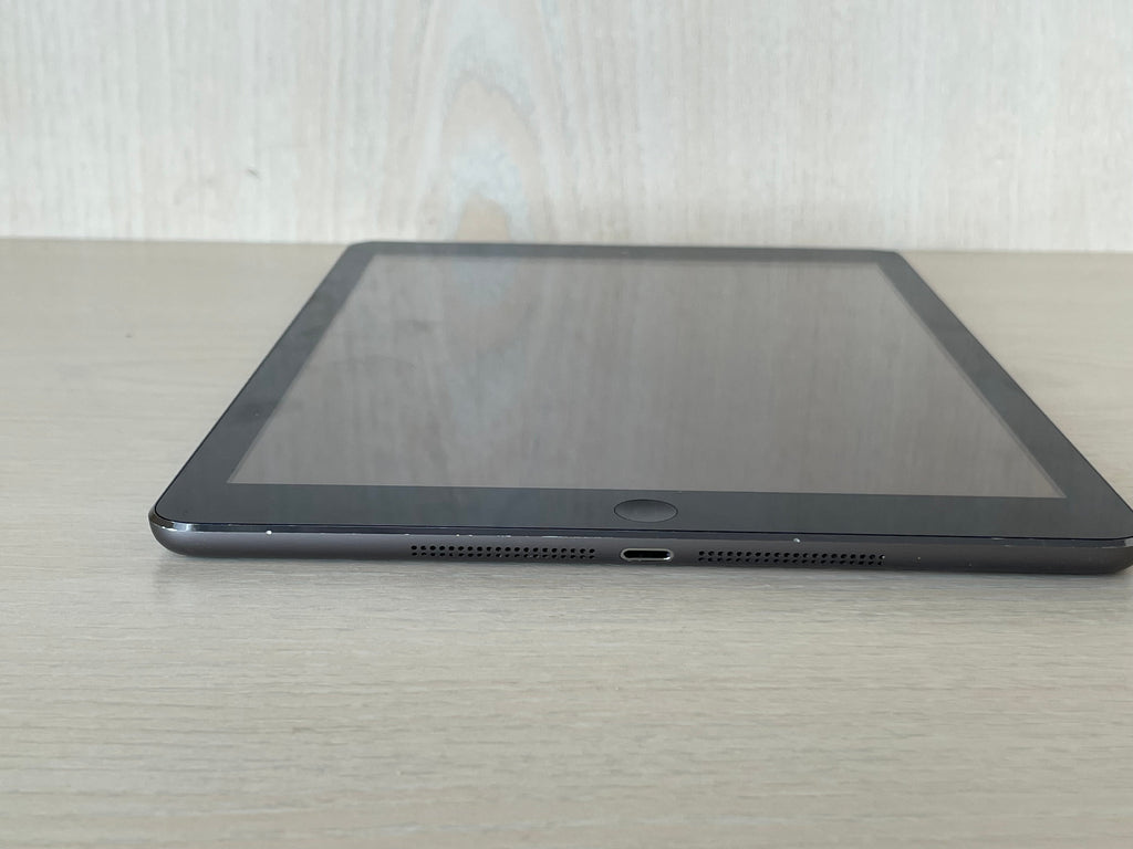 Apple iPad Air 2 9.7 64GB Space Grau, Gebrauchsspuren