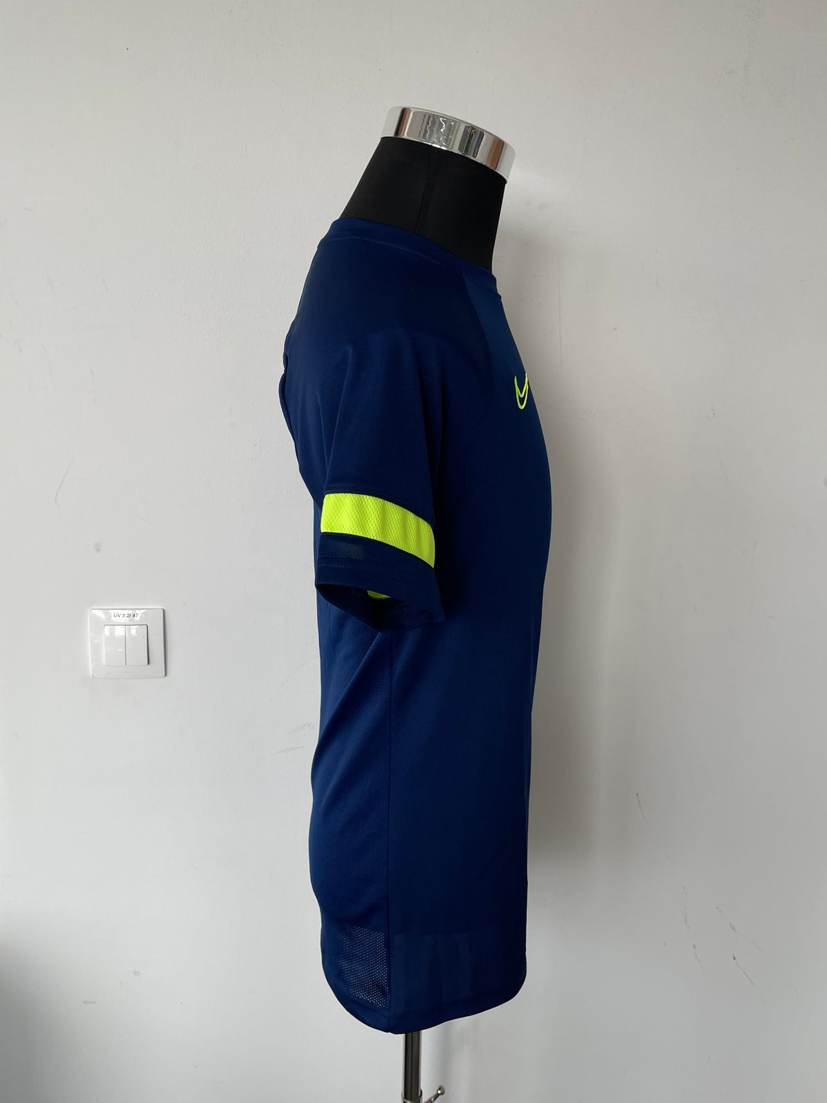 Nike Dri-FIT Academy Top, Blue/Neon, Size S, Like New