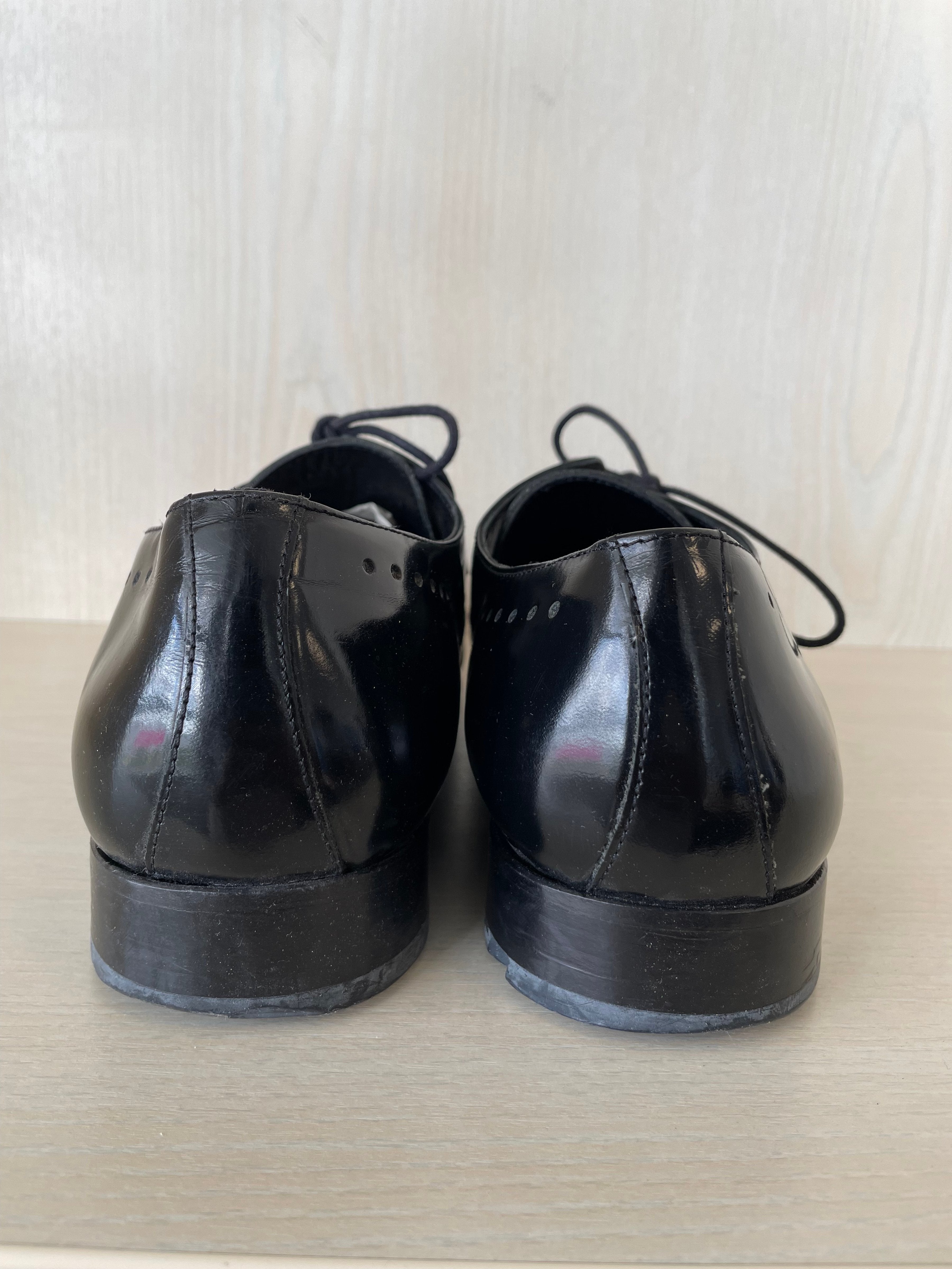 Pedro Camino Black Leather Brogue Oxfords, Size 43 EU, Very Good Condition