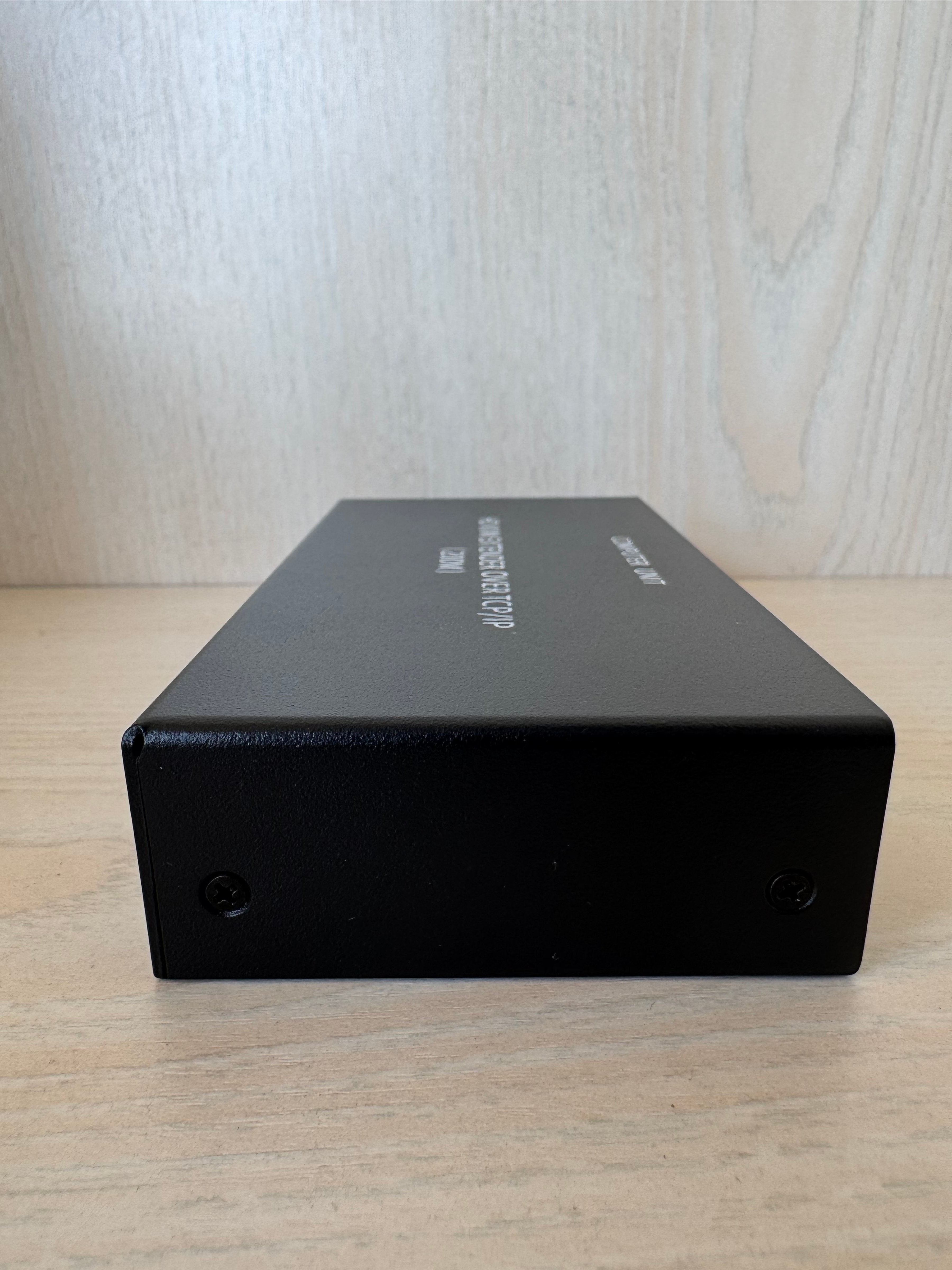 JOOAN HD 200M KVM IP Extender Schwarz Sehr Gut