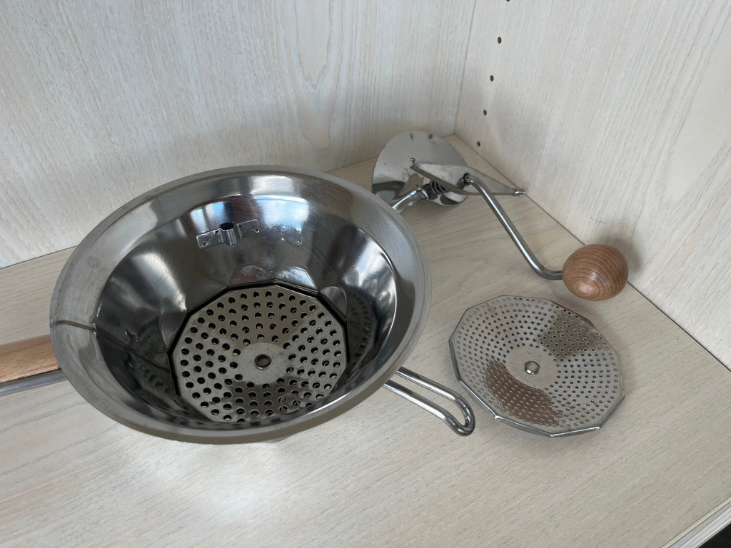 GEFU Flotte Lotte 24200 Lebensmittelmühle Edelstahl Mittel Zustand: Gut