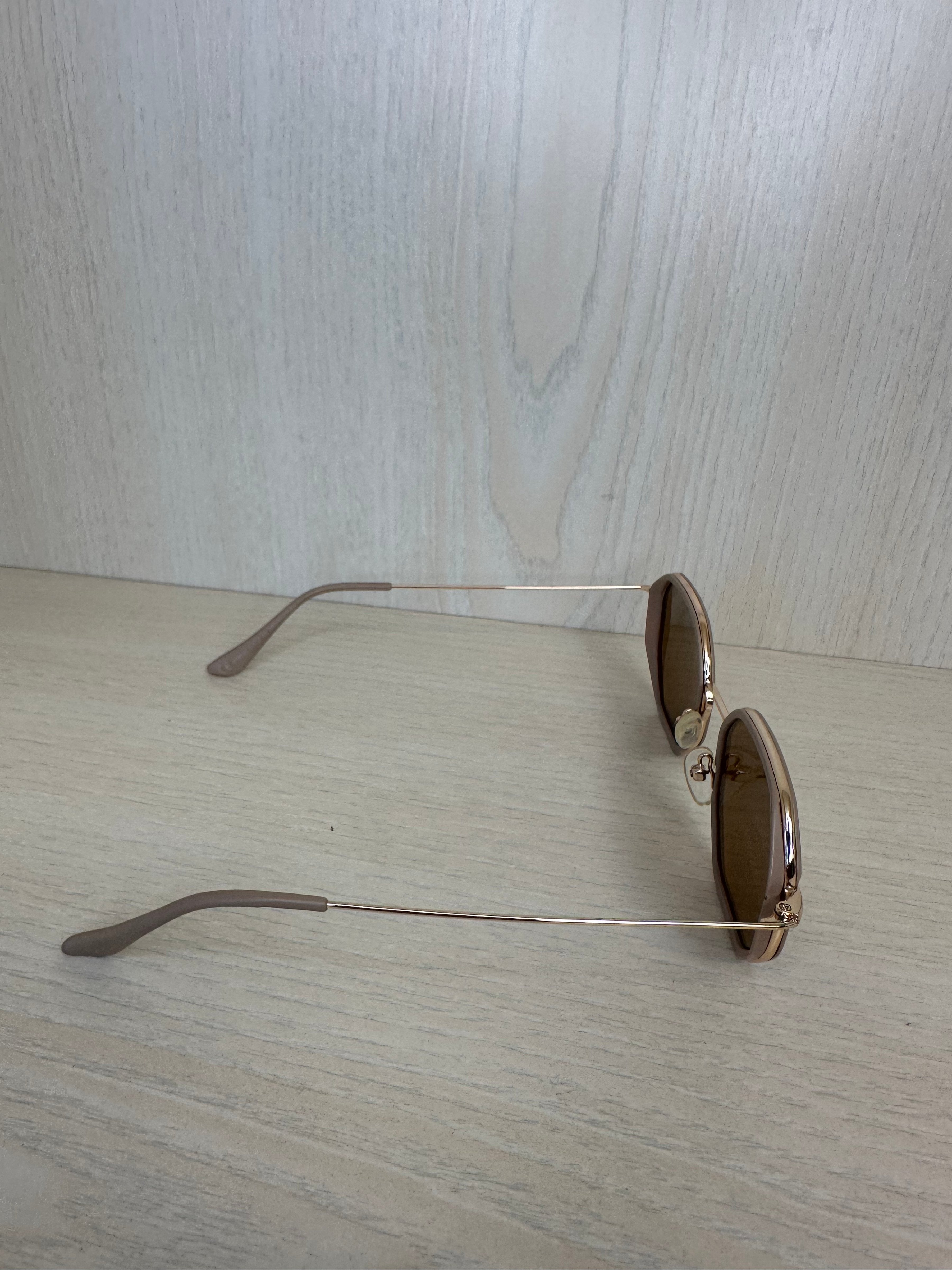 Stevie Hex Sonnenbrille – Metall/Acetat, Matt Klar/Gold, Braun, Zustand Gut