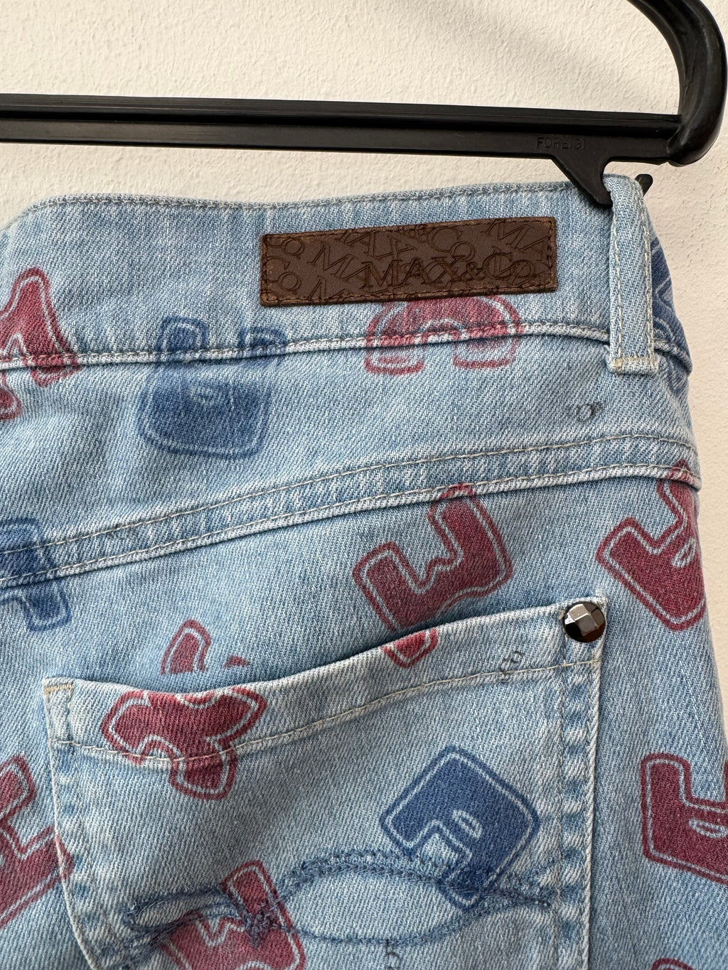 MAX&Co Alphabet Monogram Jeans Size 29 Light Blue Very Good Condition