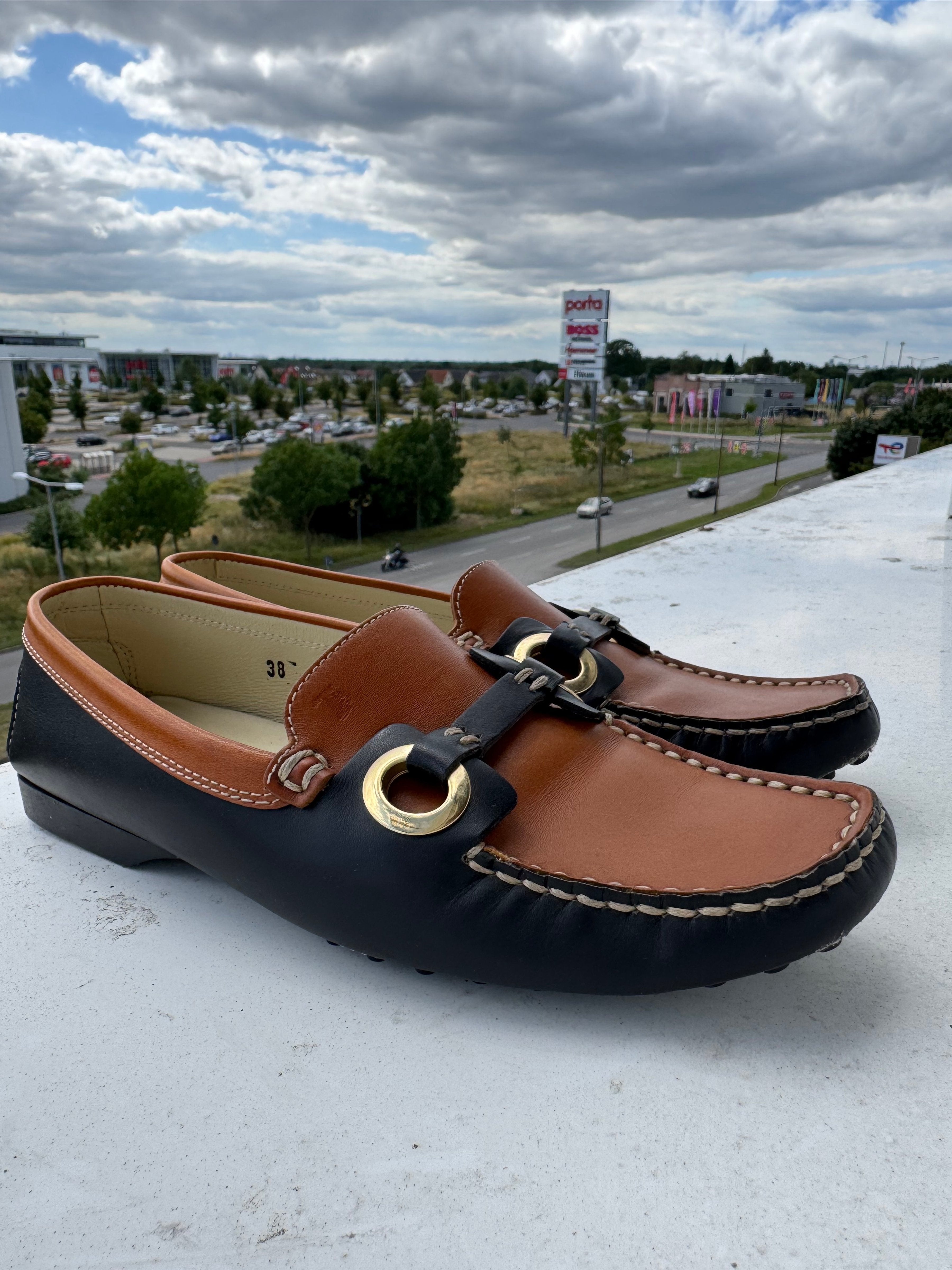 Tod’s Horse Bit Loafers EU 39.5 Brown/Black Leather Very Good Condition