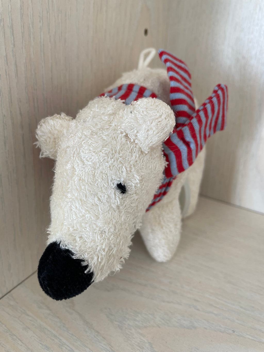 Käthe Kruse Musical Pull Toy ‘Sam’ – White Polar Bear with Scarf, Very Good