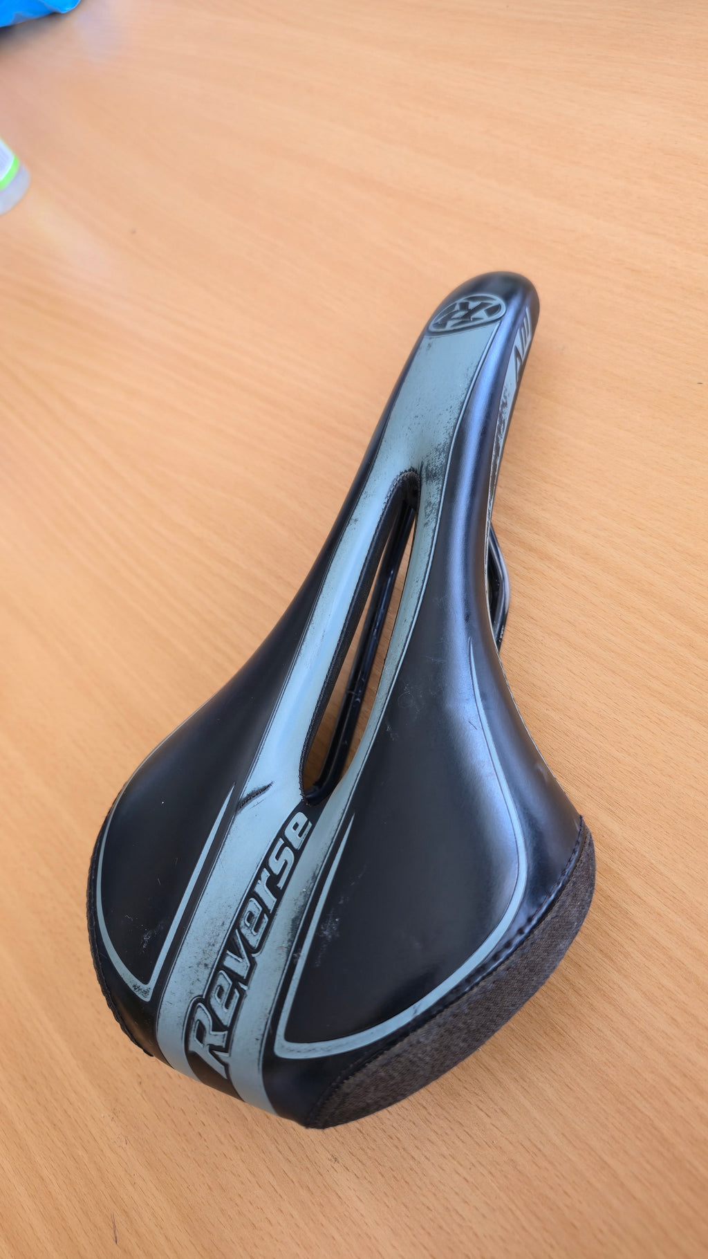 Reverse AM Ergo Sattel – MTB Trail, 148 mm, schwarz/grau, gebraucht