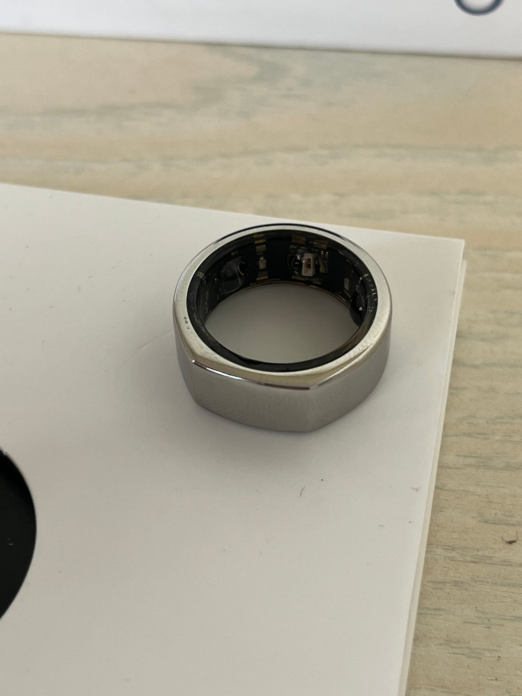 Oura Ring Gen3 Heritage Silver US6, Very Good Condition