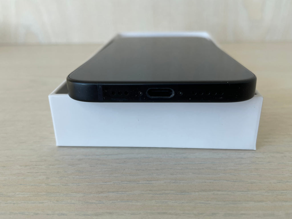 Apple iPhone 15 256GB Black, Good Condition, 87% Battery