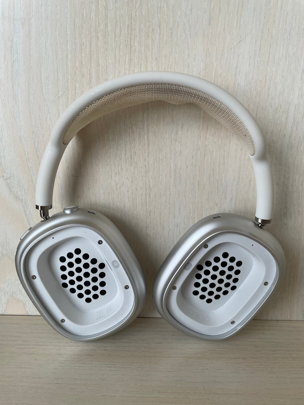 Apple AirPods Max A2096 Silber, Gebraucht, Ohne Ohrpolster, Mit Case
