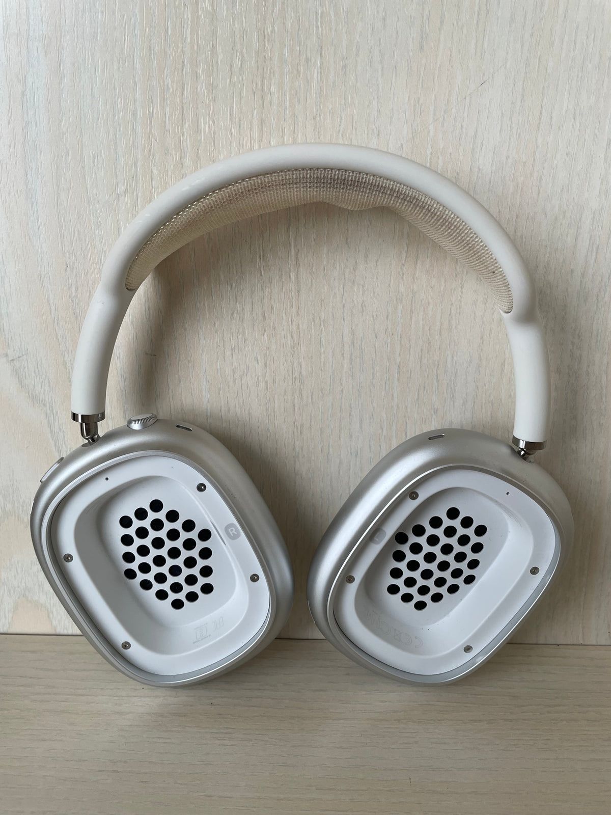 Apple AirPods Max A2096 Silber, Gebraucht, Ohne Ohrpolster, Mit Case