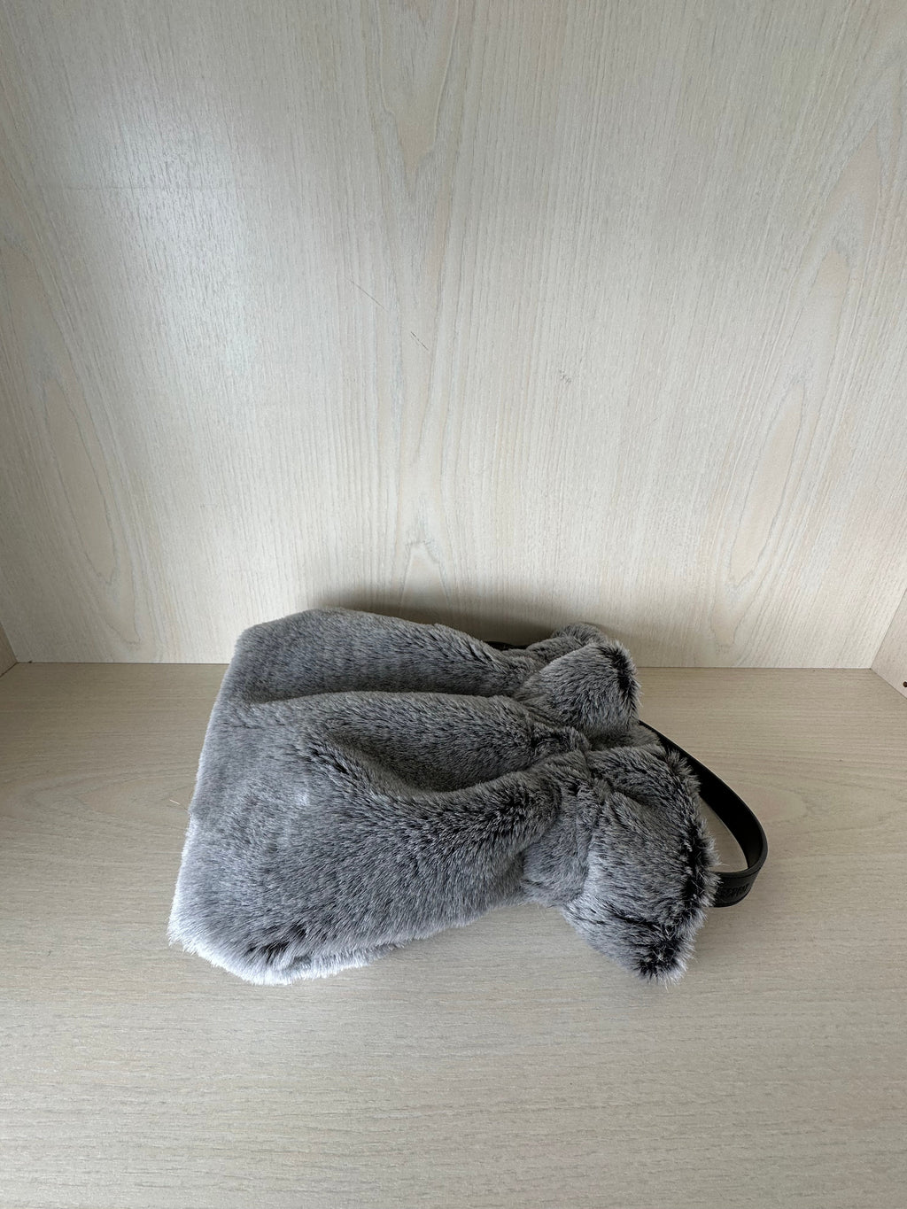 Esprit Faux Fur Tote Bag, Wie Neu, Mittel, Beige, 31x25x28 cm