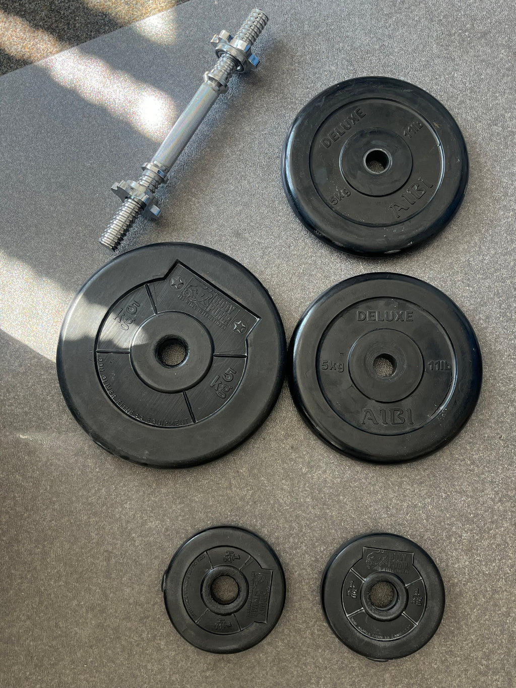 AIBI Deluxe Adjustable Dumbbell Set, Black, Good Condition