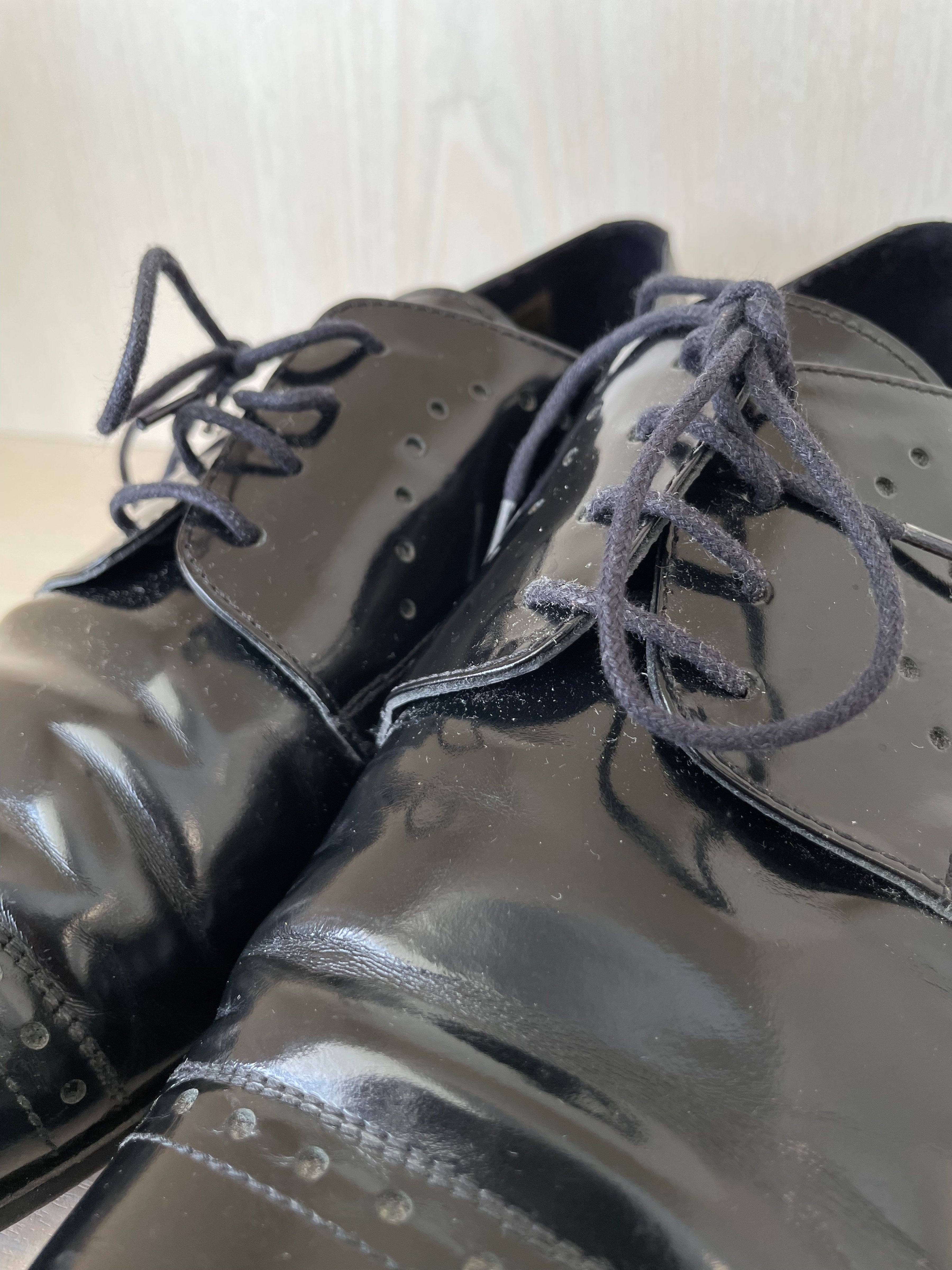 Pedro Camino Black Leather Brogue Oxfords, Size 43 EU, Very Good Condition