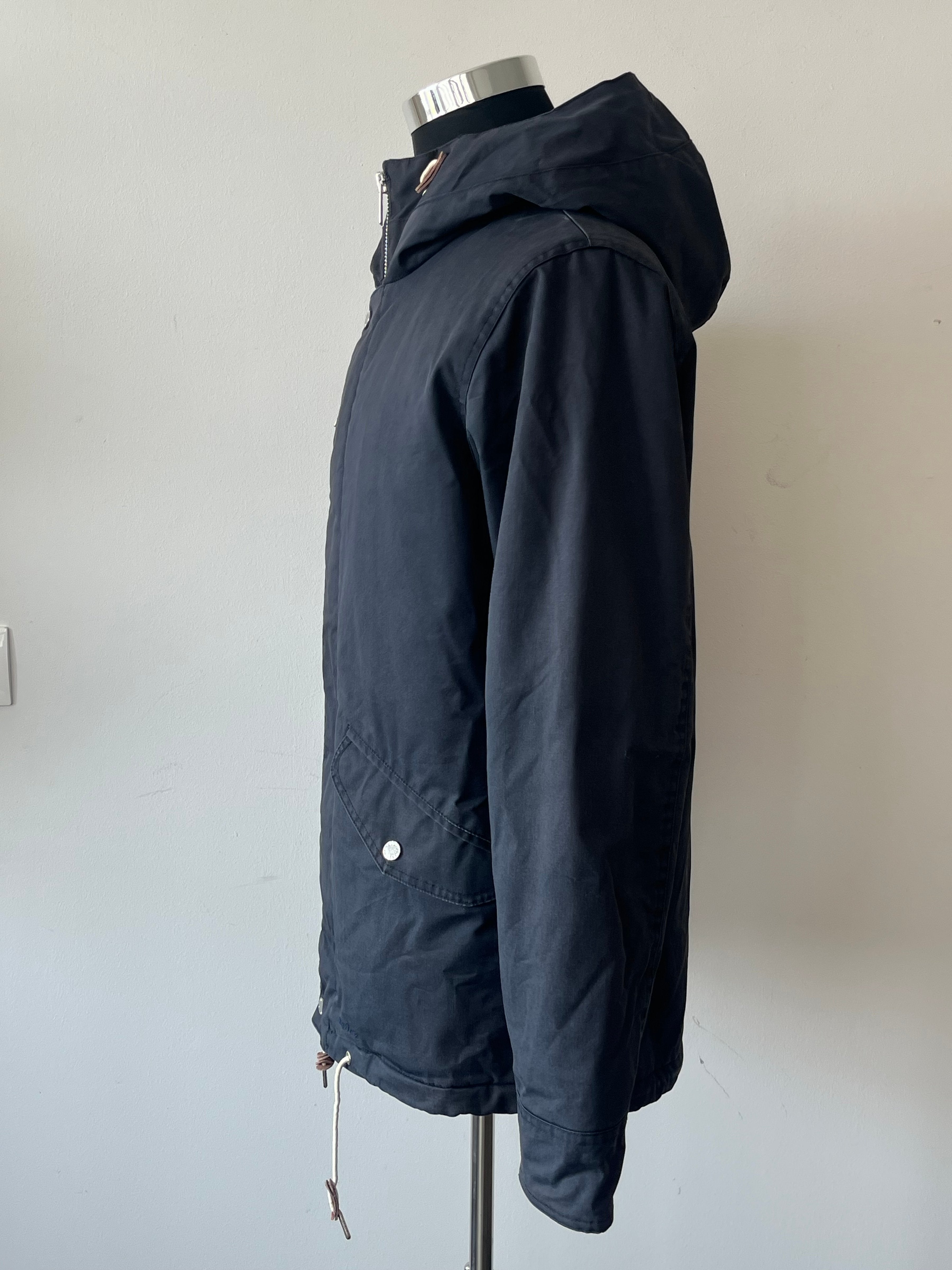 Elvine DuPont ComforMax Jacke M Navy, Sehr Gut, Isoliert
