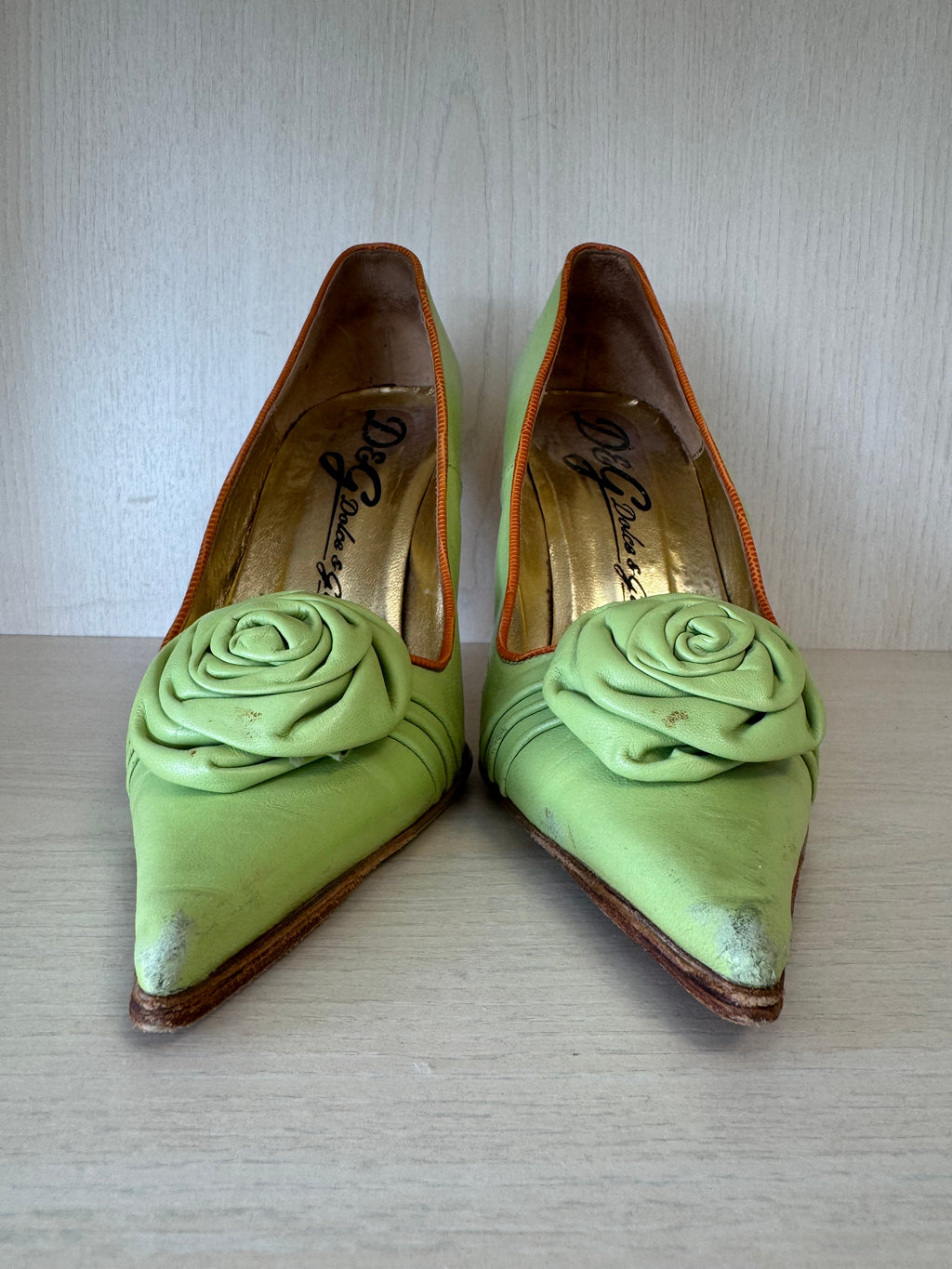 Dolce & Gabbana Floral Kitten Heels 39 Apfelgrün Orange Leder 10cm Gebraucht