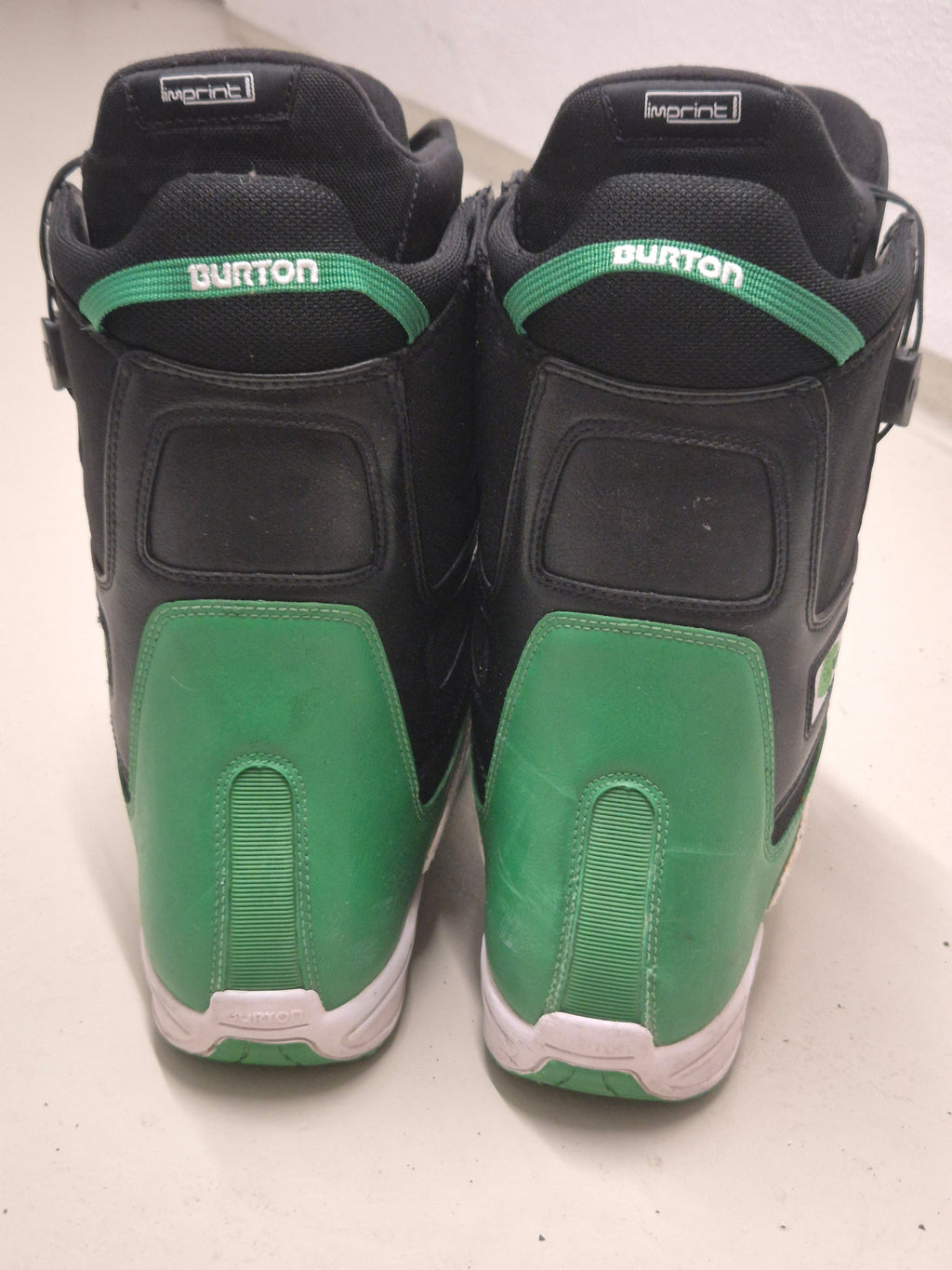 Burton Moto Herren Snowboard Boots, Schwarz/Weiß/Grün, Größe 43.5