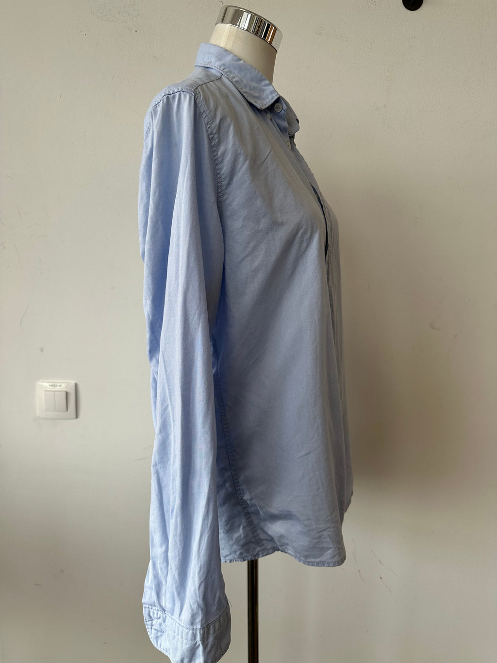 Pure Indigo Damenhemd, Langarm, Knopfleiste, Hellblau, Größe M, Zustand Gut