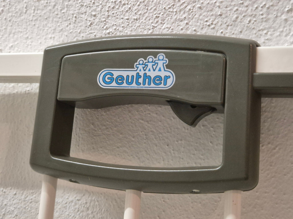 Geuther Easylock Plus 4792 Tür-/Treppenschutzgitter 80,5-86cm Weiß, guter Zustand
