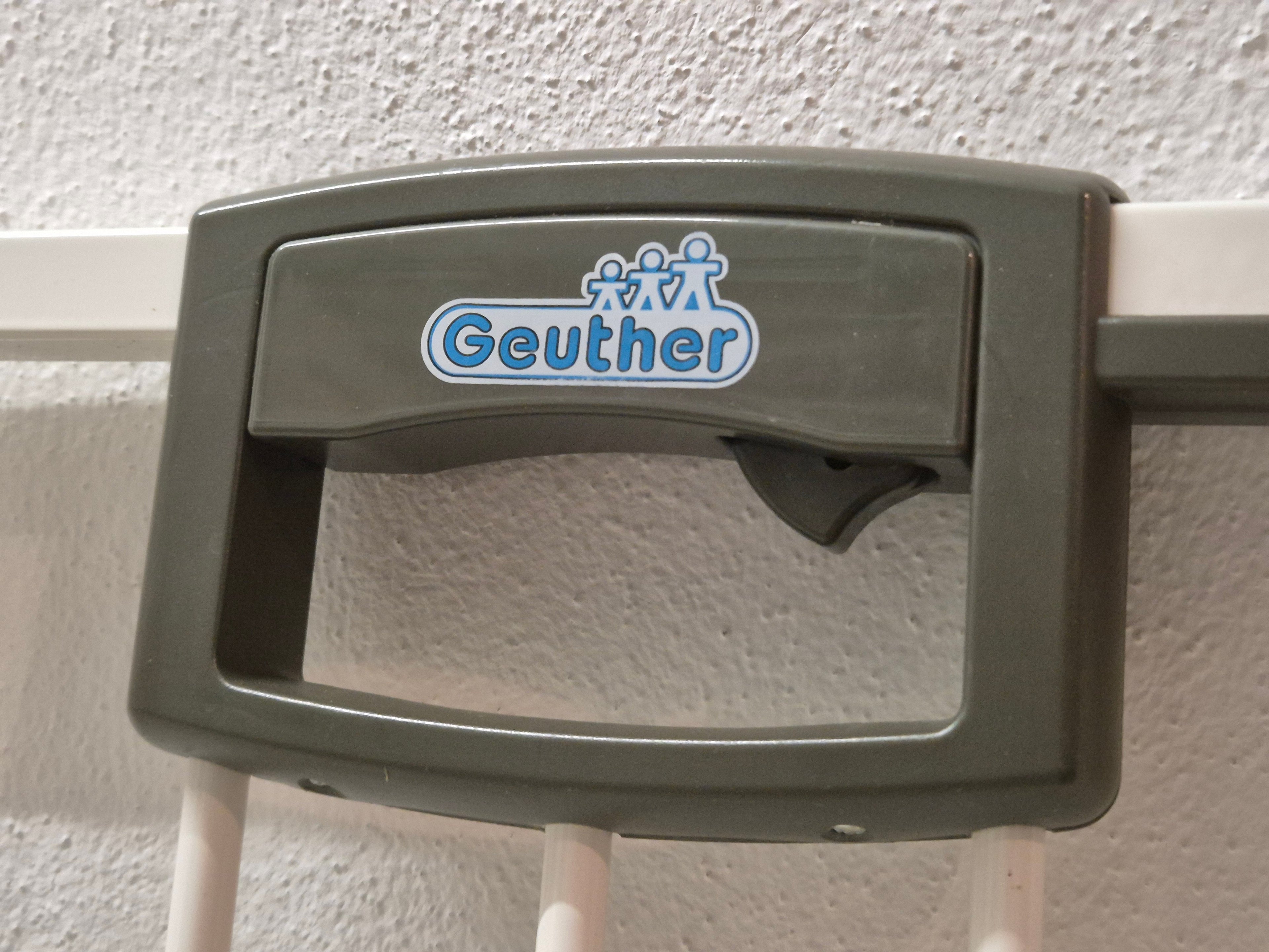 Geuther Easylock Plus 4792 Tür-/Treppenschutzgitter 80,5-86cm Weiß, guter Zustand