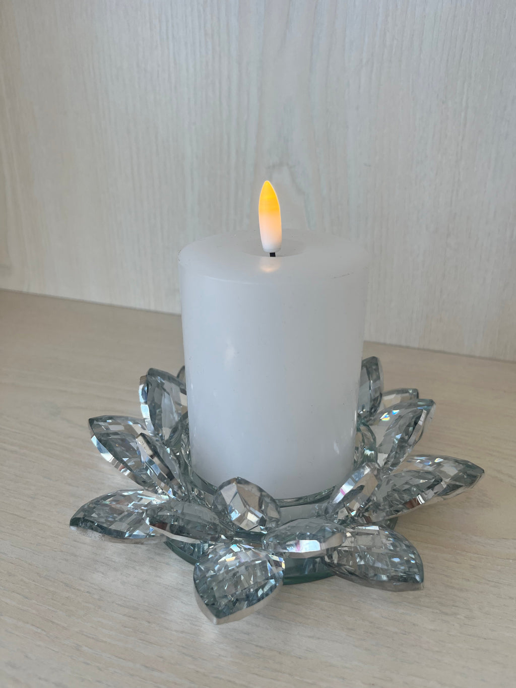 QVC Elambia Crystal Lotus Candle Holder Set, Like New, Medium, Clear Crystal