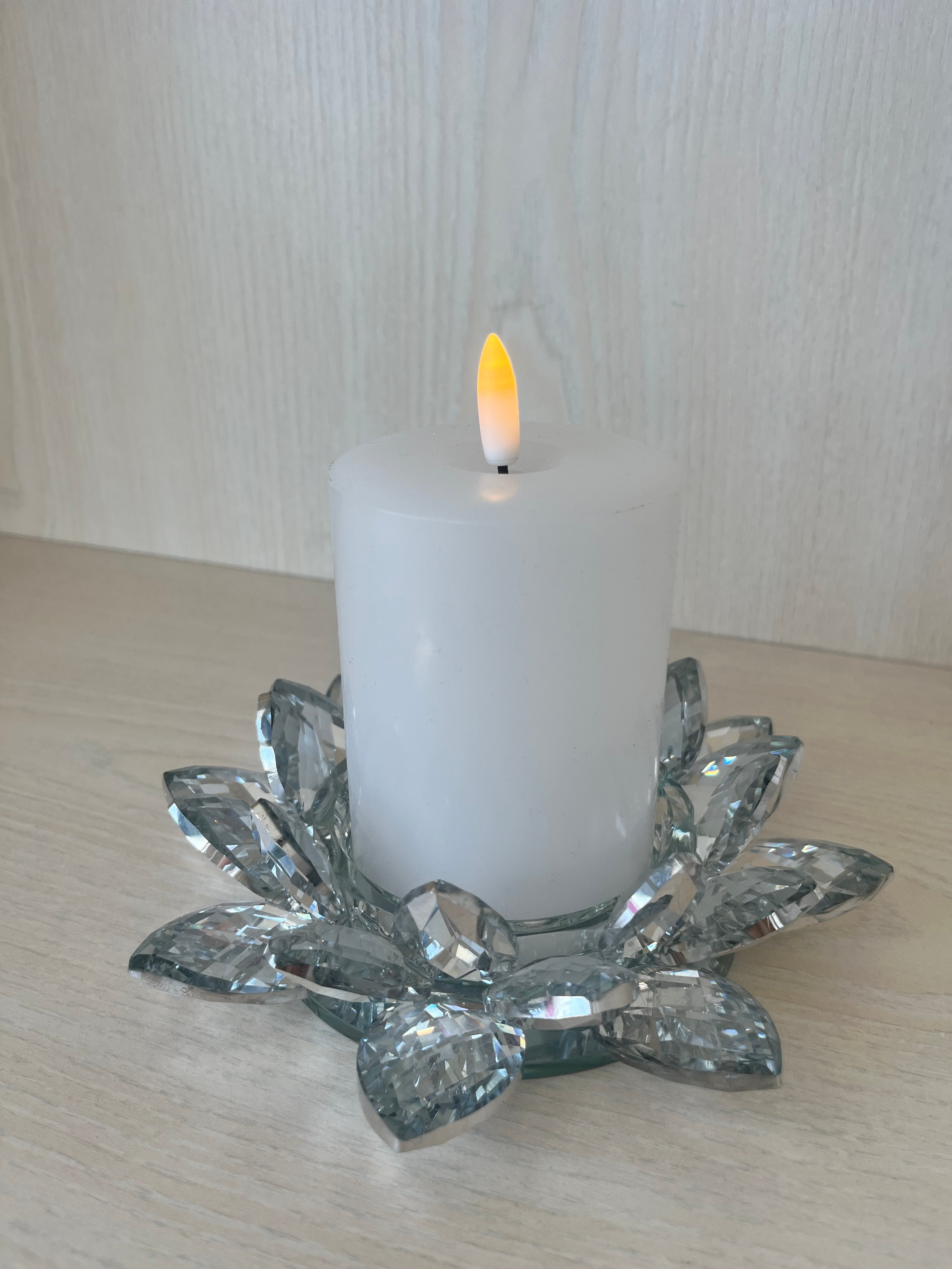QVC Elambia Crystal Lotus Candle Holder Set, Like New, Medium, Clear Crystal