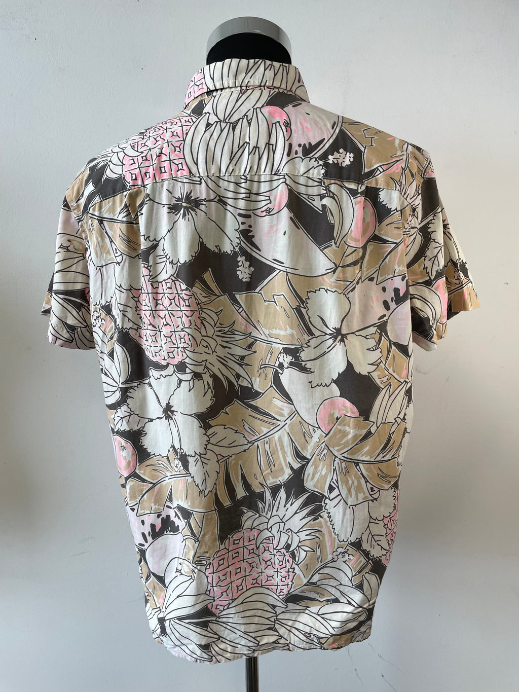 American Eagle Hawaiian Shirt Tropical Print Multi L Very Good Condition