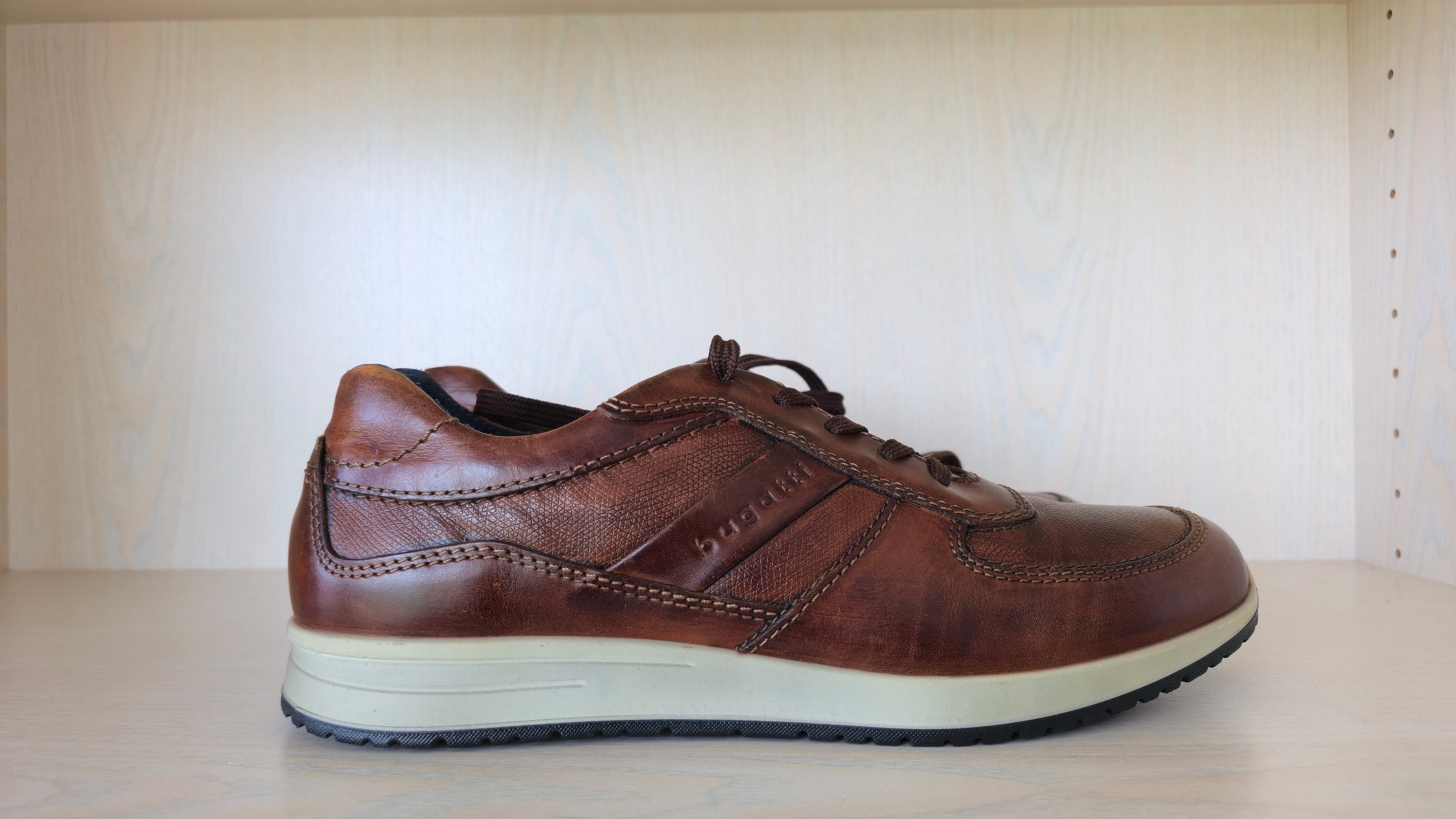 Bugatti Flexcity Sneaker Braun EU 45 Leder Sehr Gut