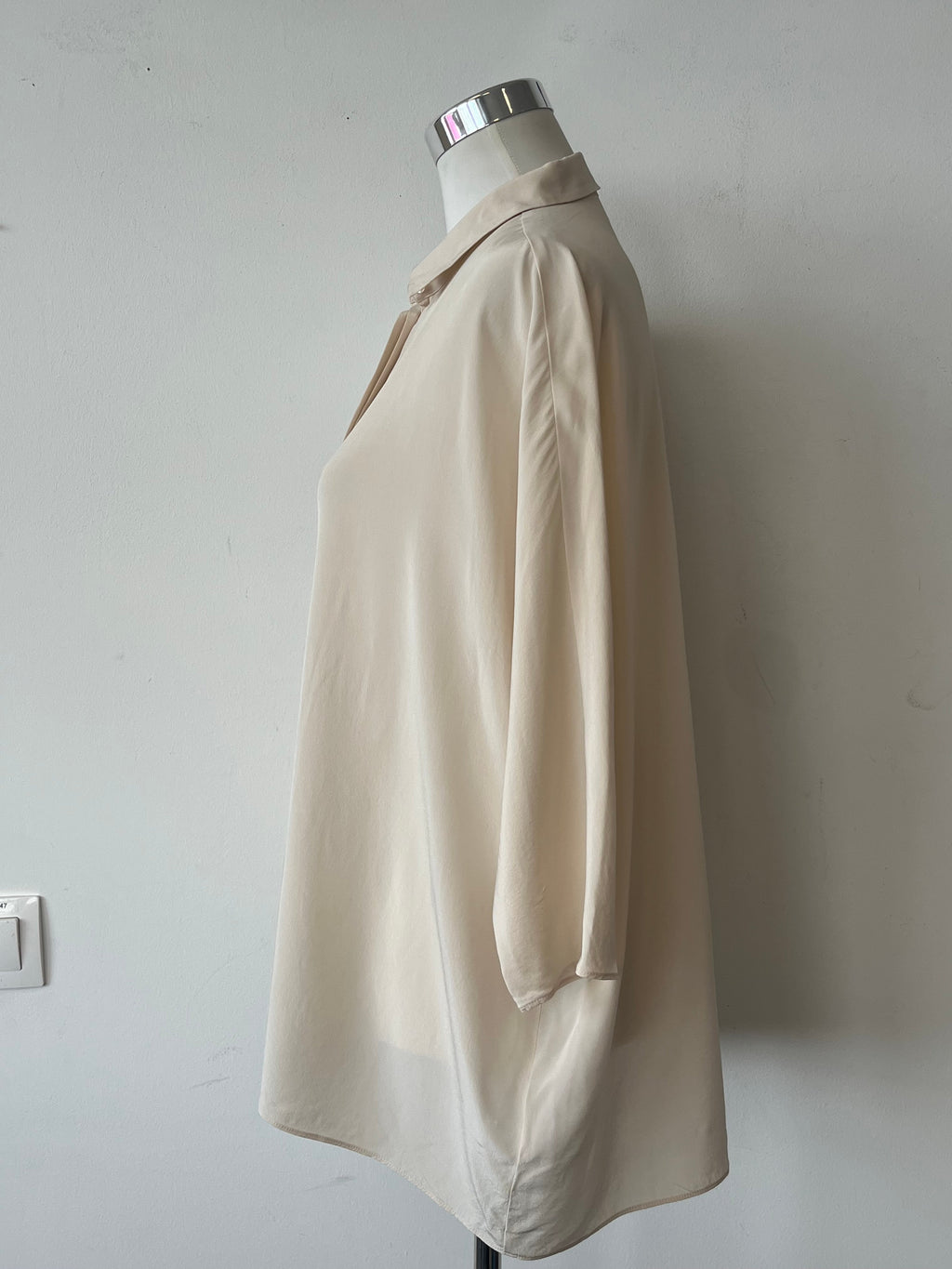 Hauber Silk Blouse Cream Size 40 (EU) Very Good Condition