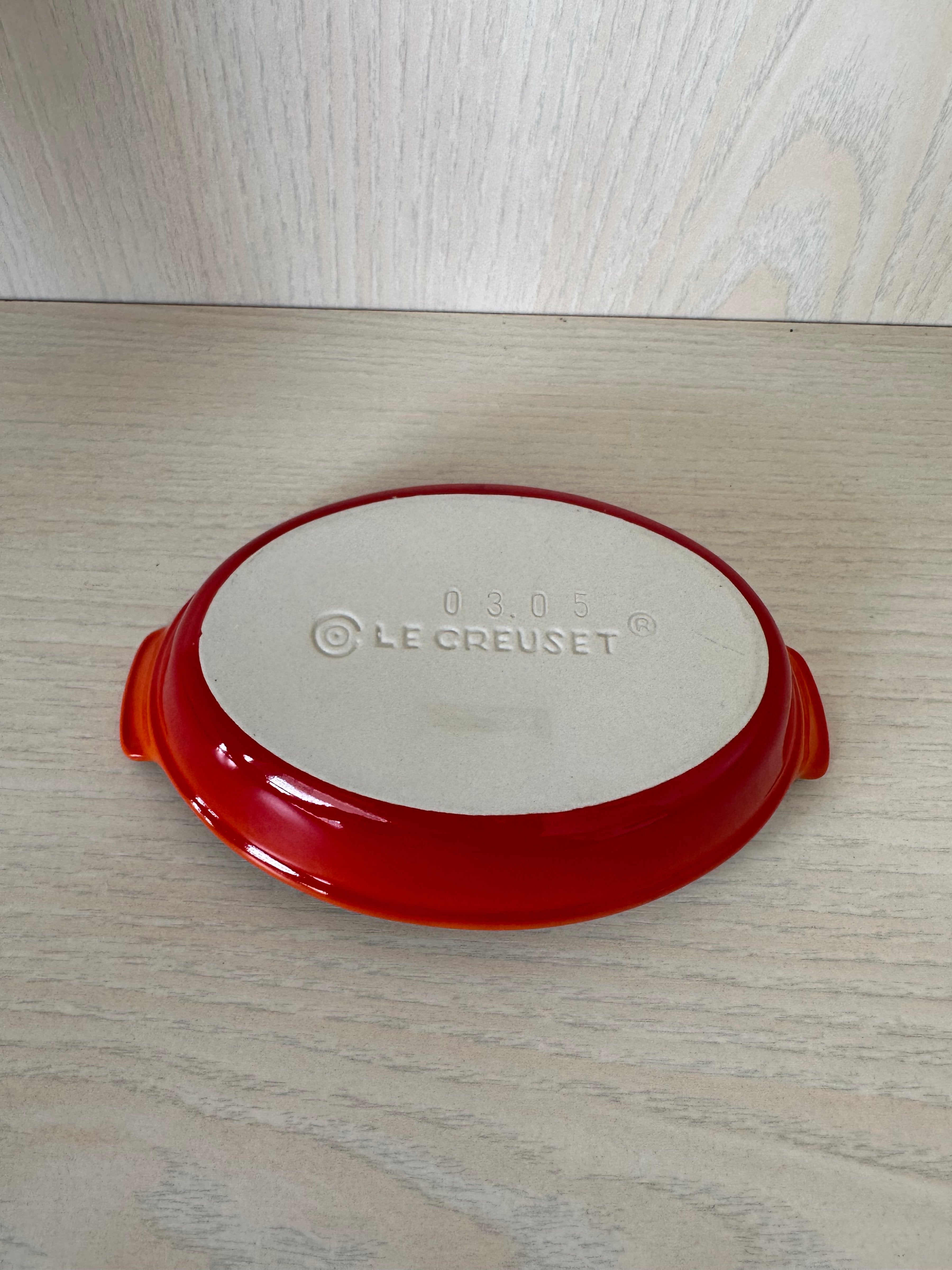 Le Creuset Stoneware Petite Oval Dish 200ml Cherry Red Like New