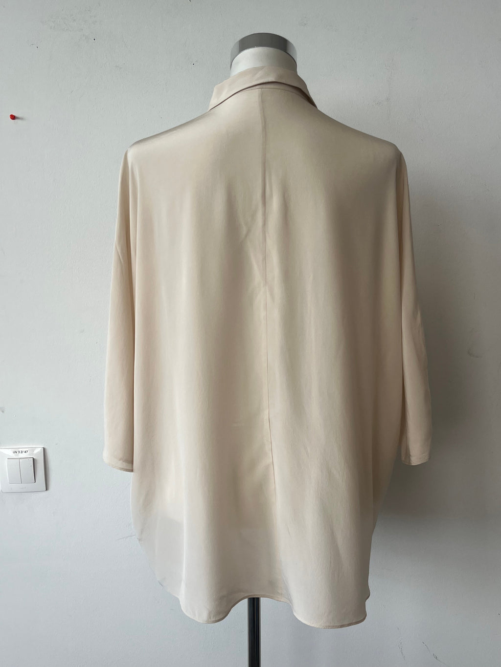 Hauber Silk Blouse Cream Size 40 (EU) Very Good Condition