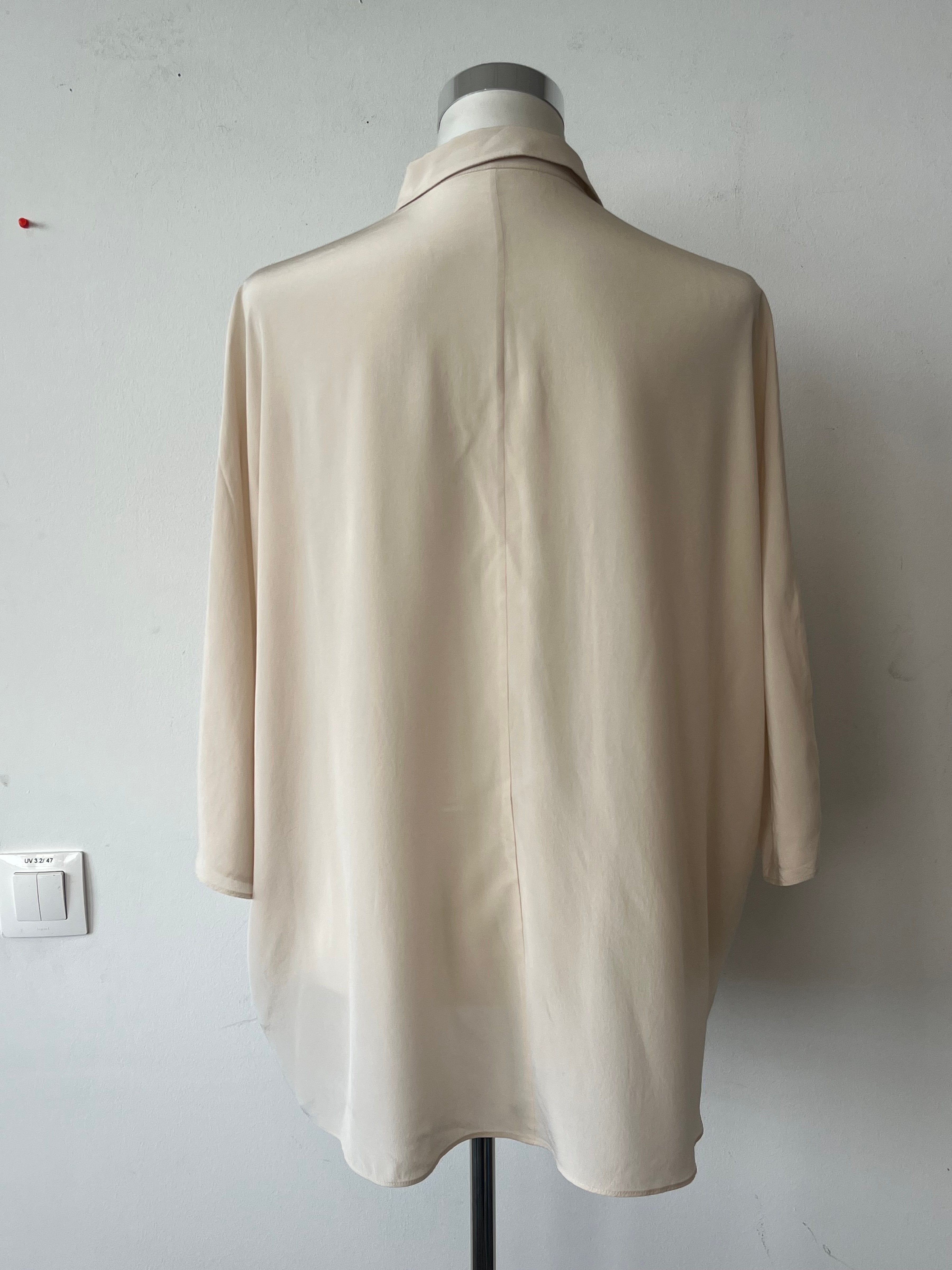 Hauber Silk Blouse Cream Size 40 (EU) Very Good Condition