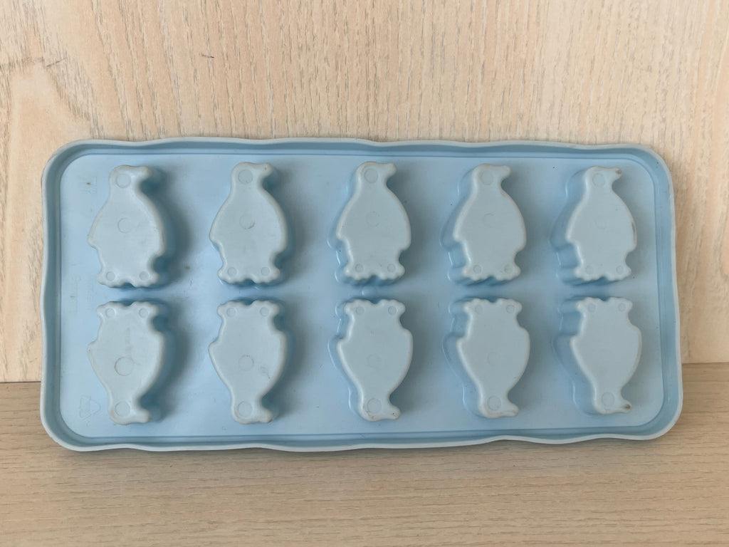 Penguin Silicone Mold, 10 Cavities, Light Blue, Good Condition